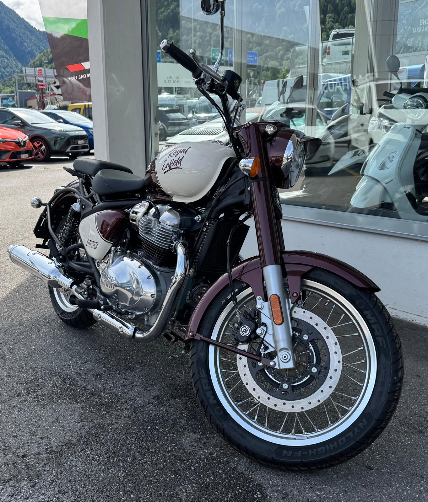ROYAL ENFIELD Classic 650 Vallam Red-image-0