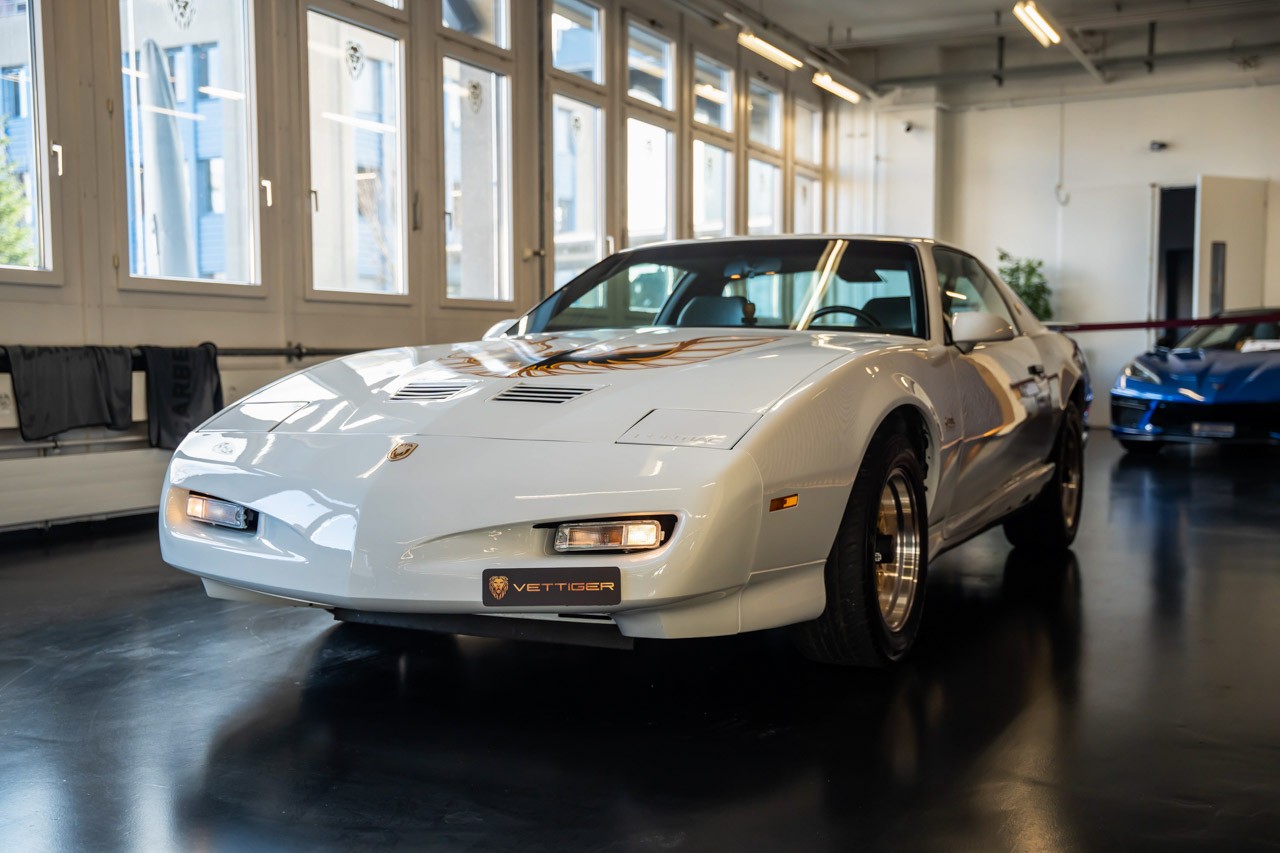 PONTIAC Firebird 5.7 V8 Trans Am GTA-showroom-element-2
