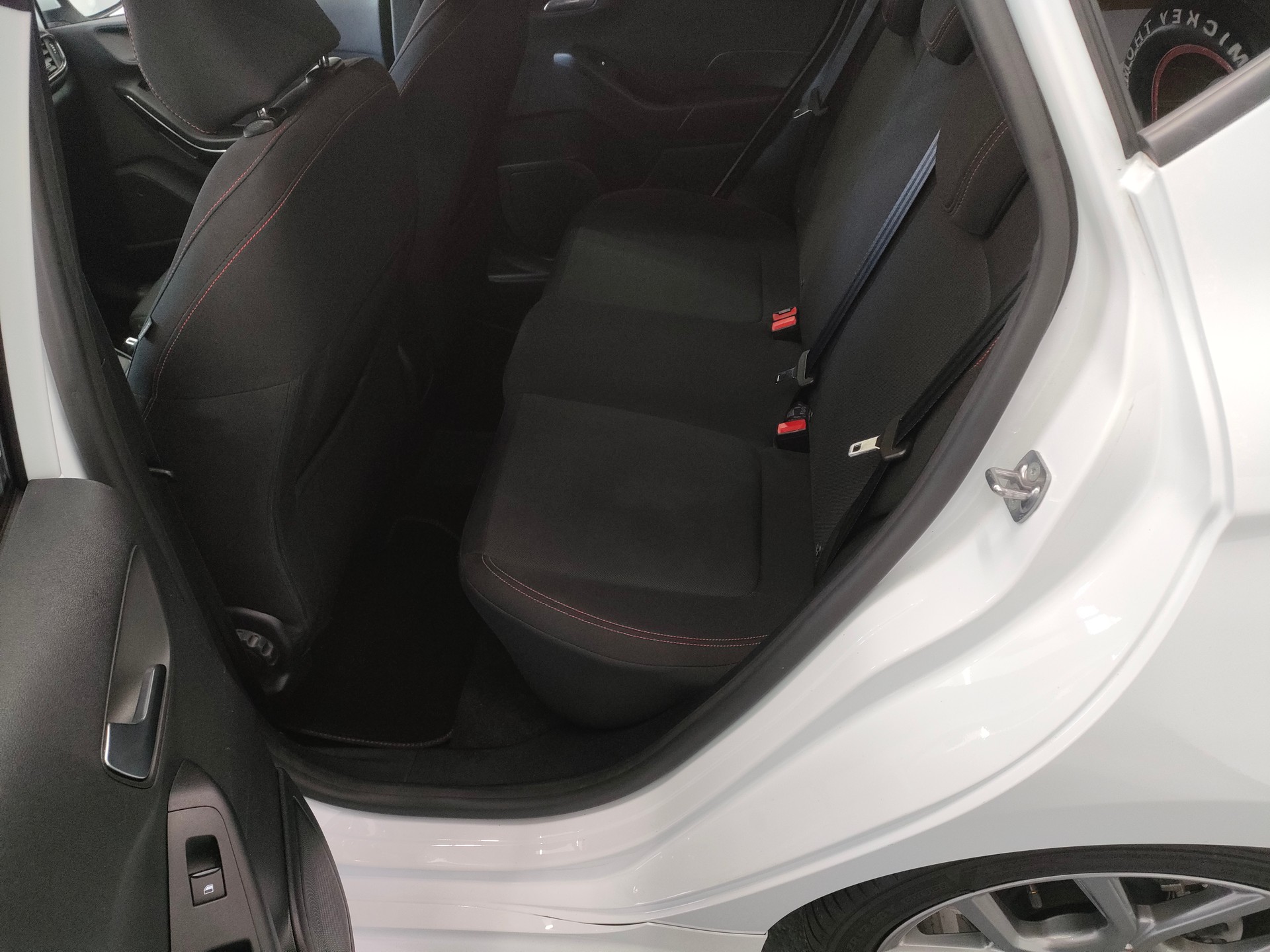 FORD Fiesta 1.0 SCTi MHEV ST Line X Automat-image-13