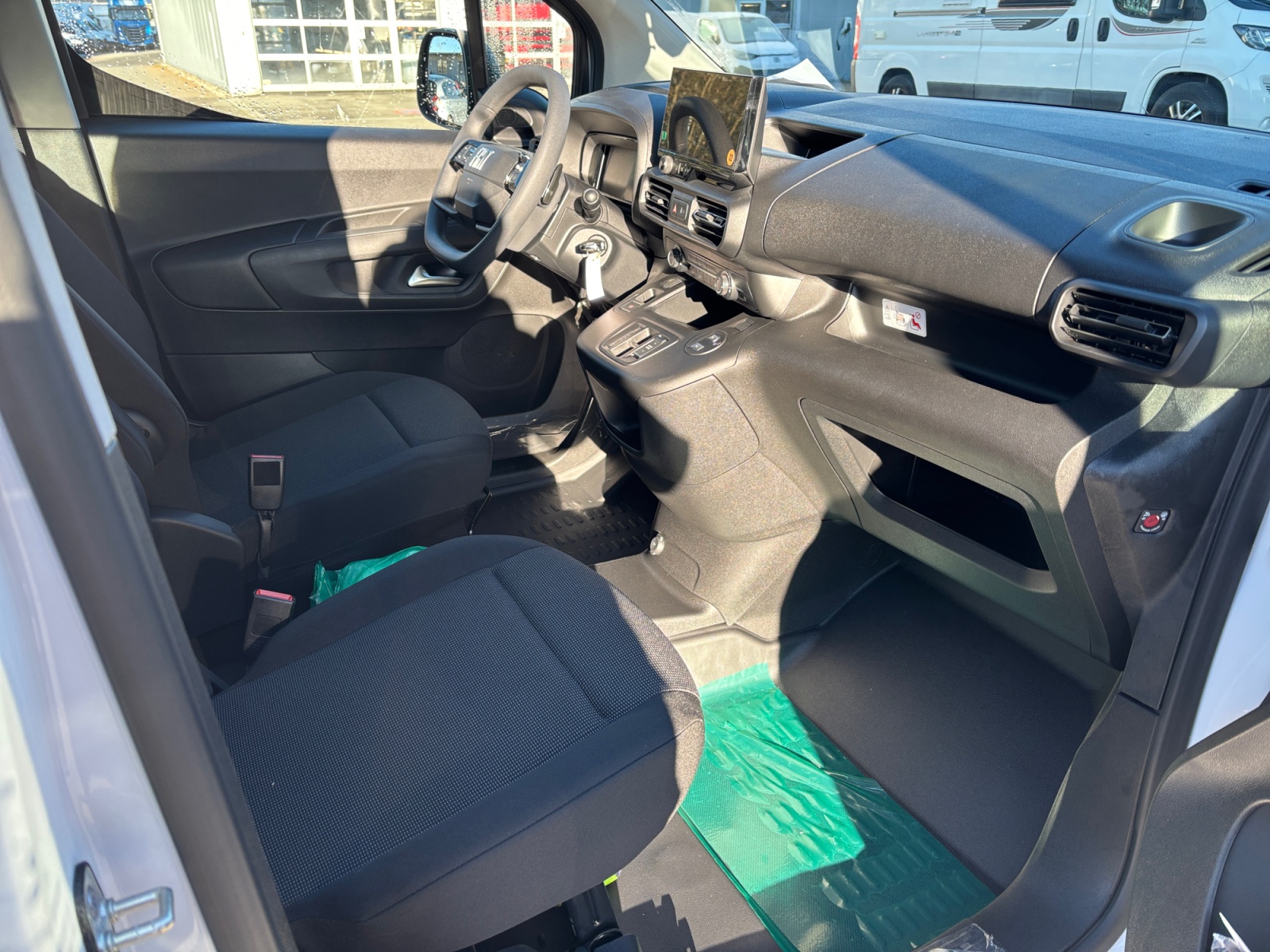FIAT Doblo Crew CAB 1.5 BlueHDi L2-image-7