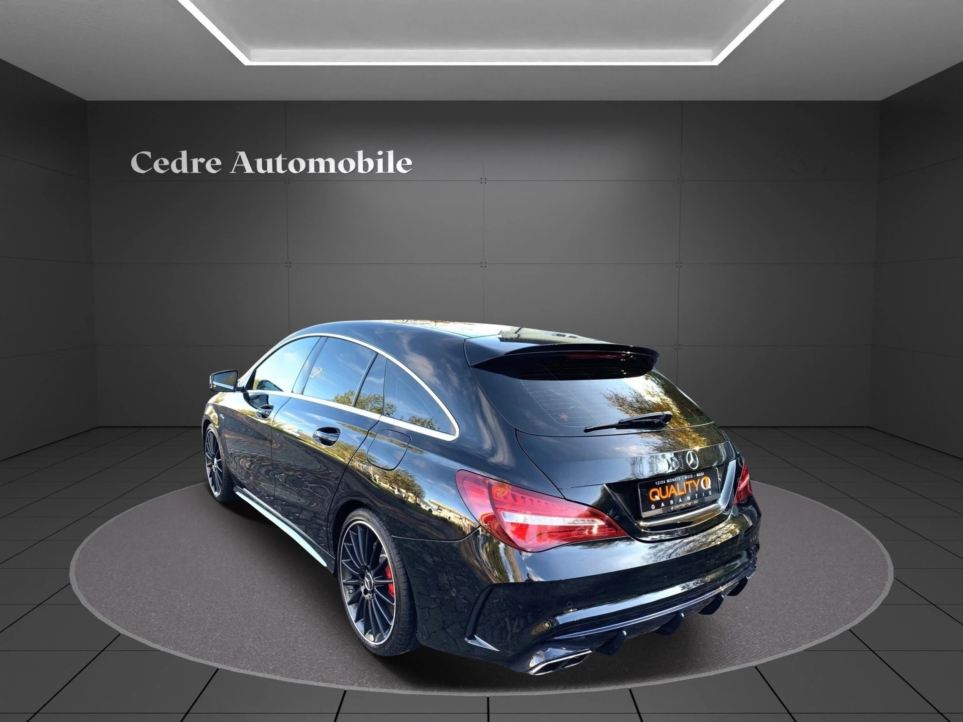 MERCEDES-BENZ CLA Shooting Brake 45 AMG 4Matic Speedshift-showroom-element-2
