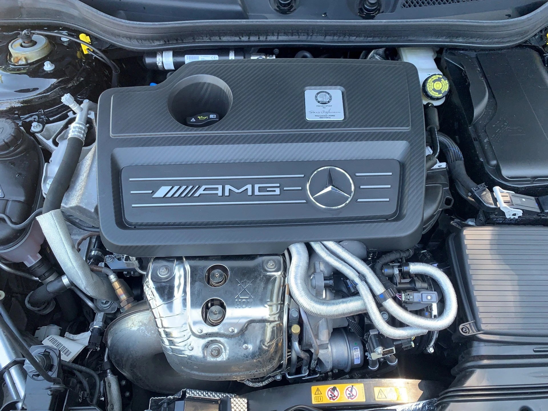 MERCEDES-BENZ CLA Shooting Brake 45 AMG 4Matic Speedshift-image-13