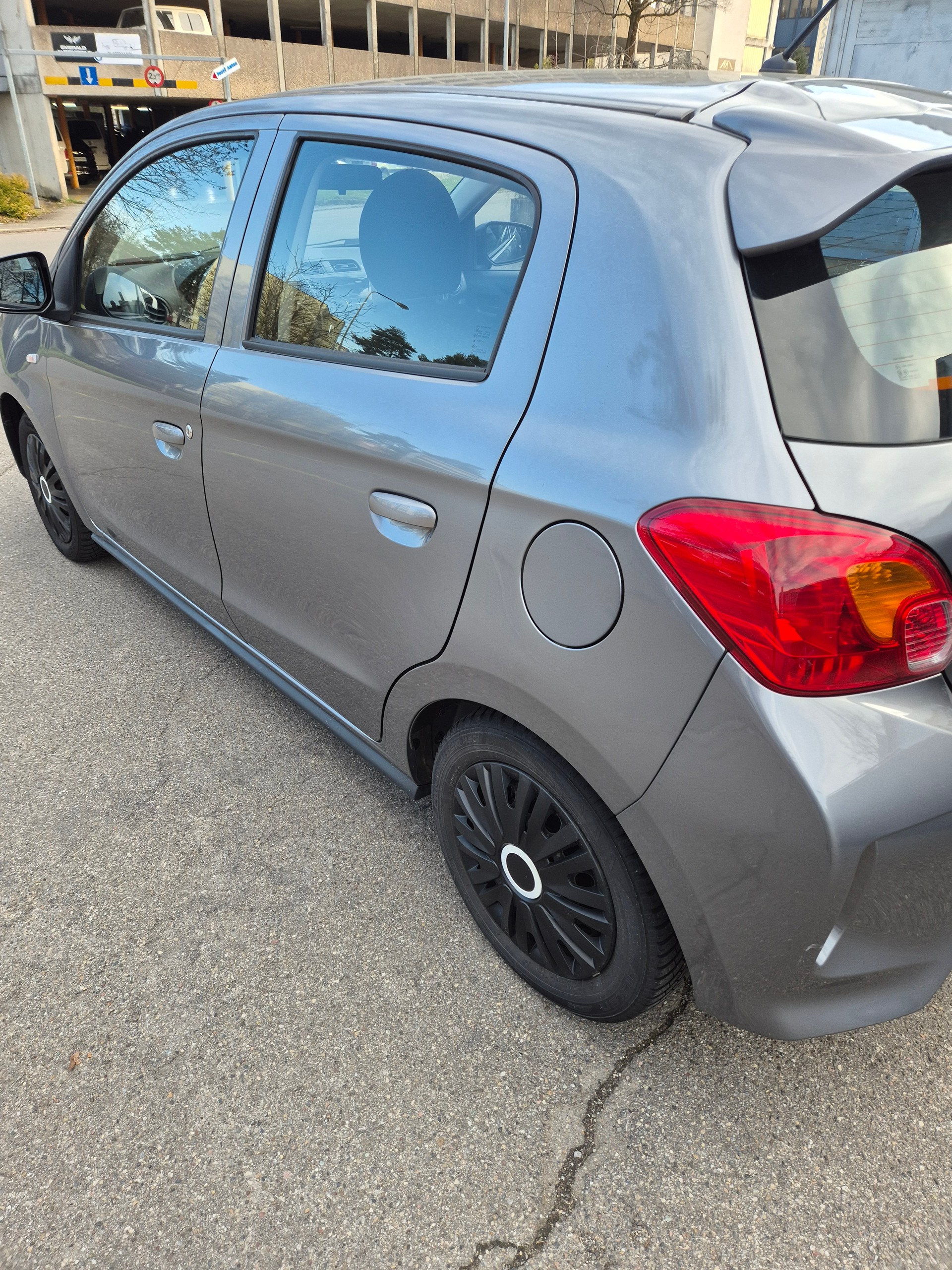 MITSUBISHI Space Star 1.0 Pure-image-5