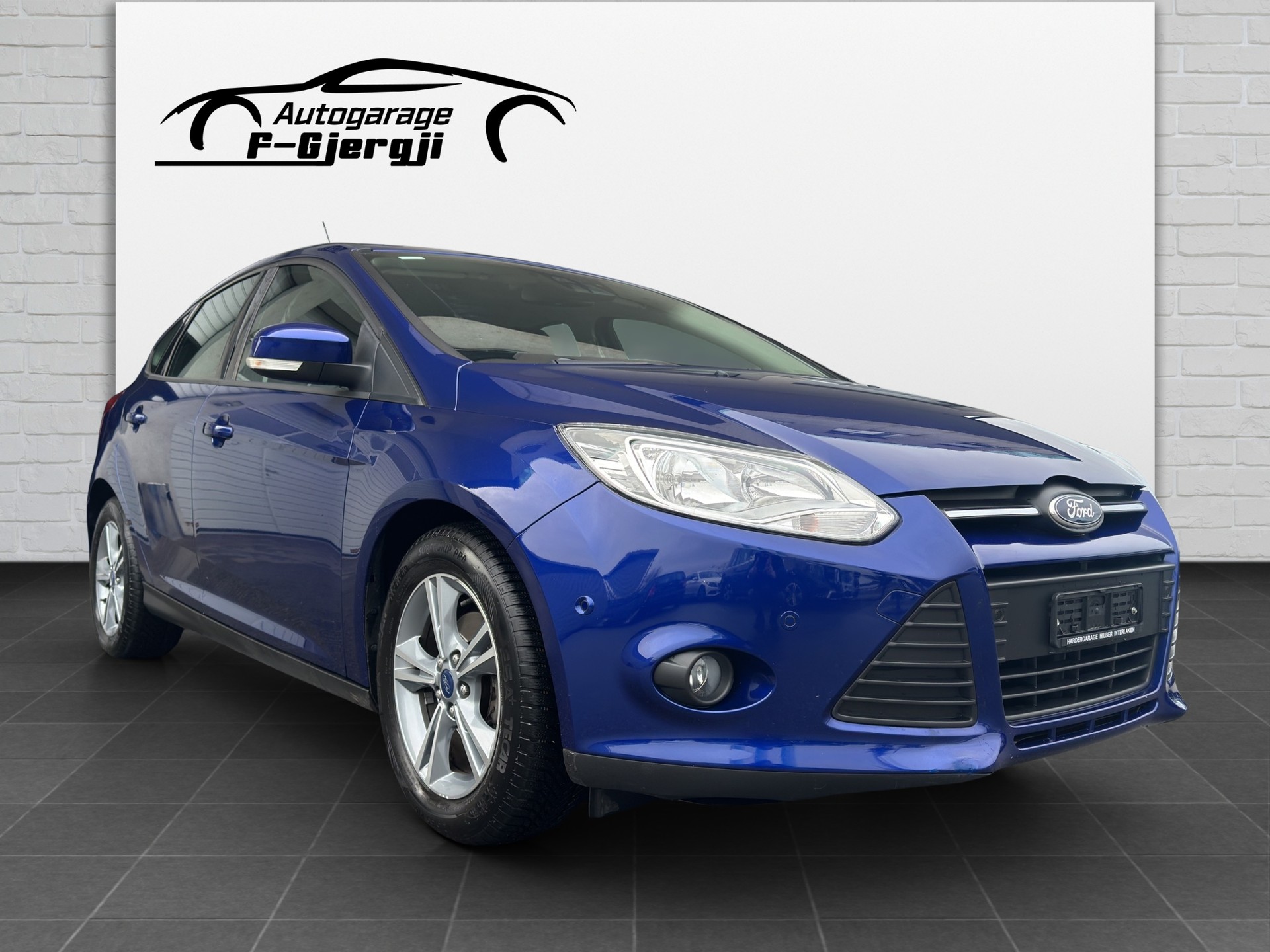 FORD Focus 1.0 SCTi Titanium-showroom-element-2
