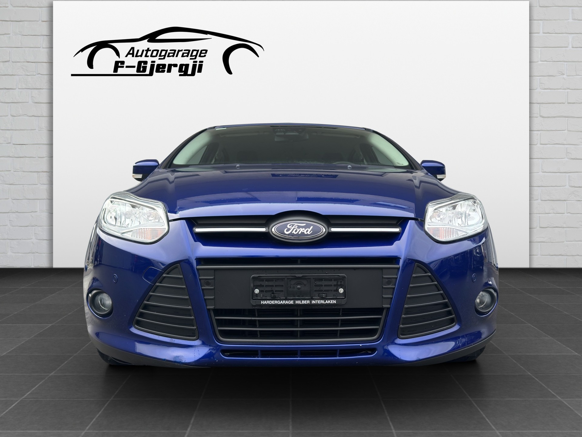 FORD Focus 1.0 SCTi Titanium-showroom-element-1