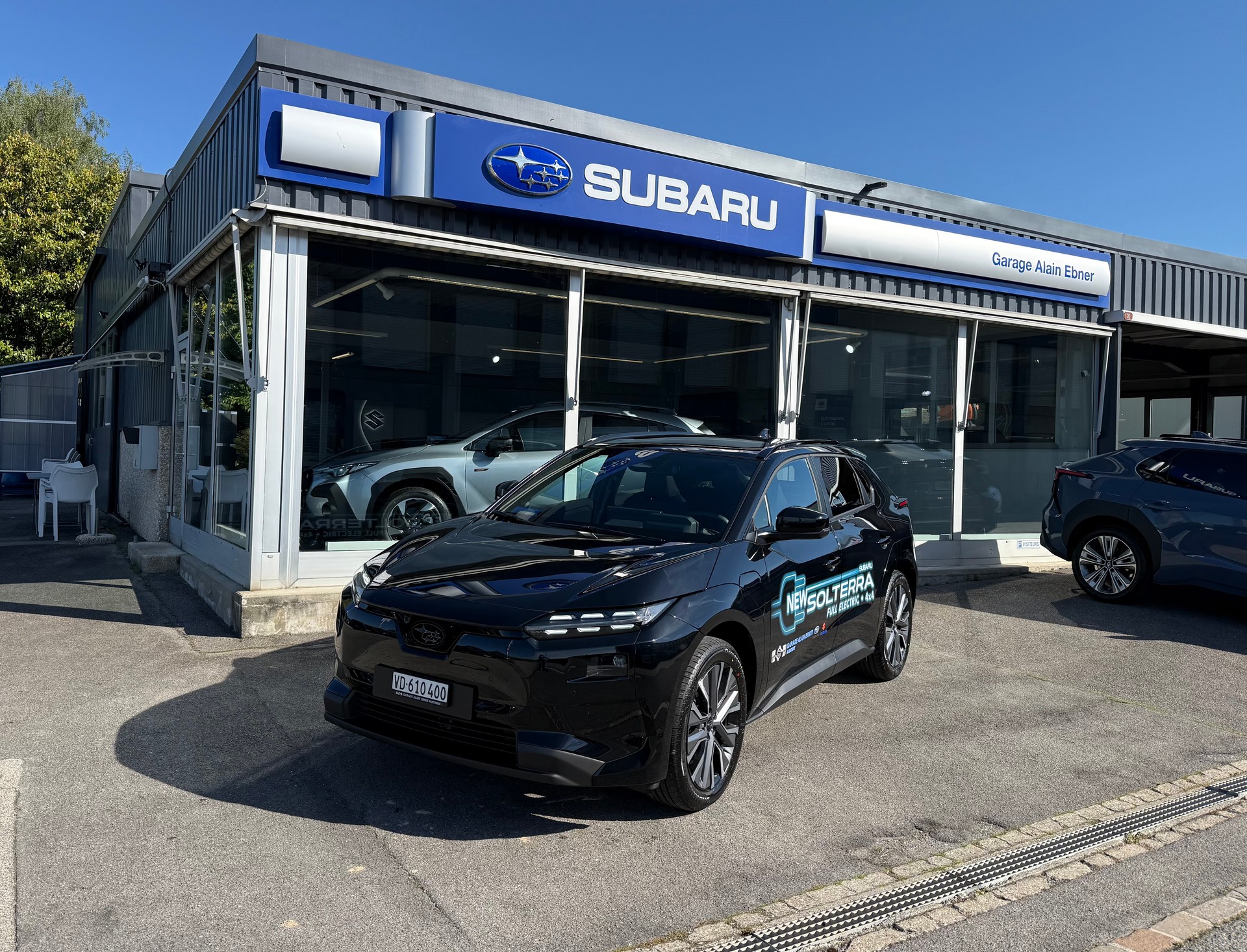 SUBARU Solterra Luxury-image-1