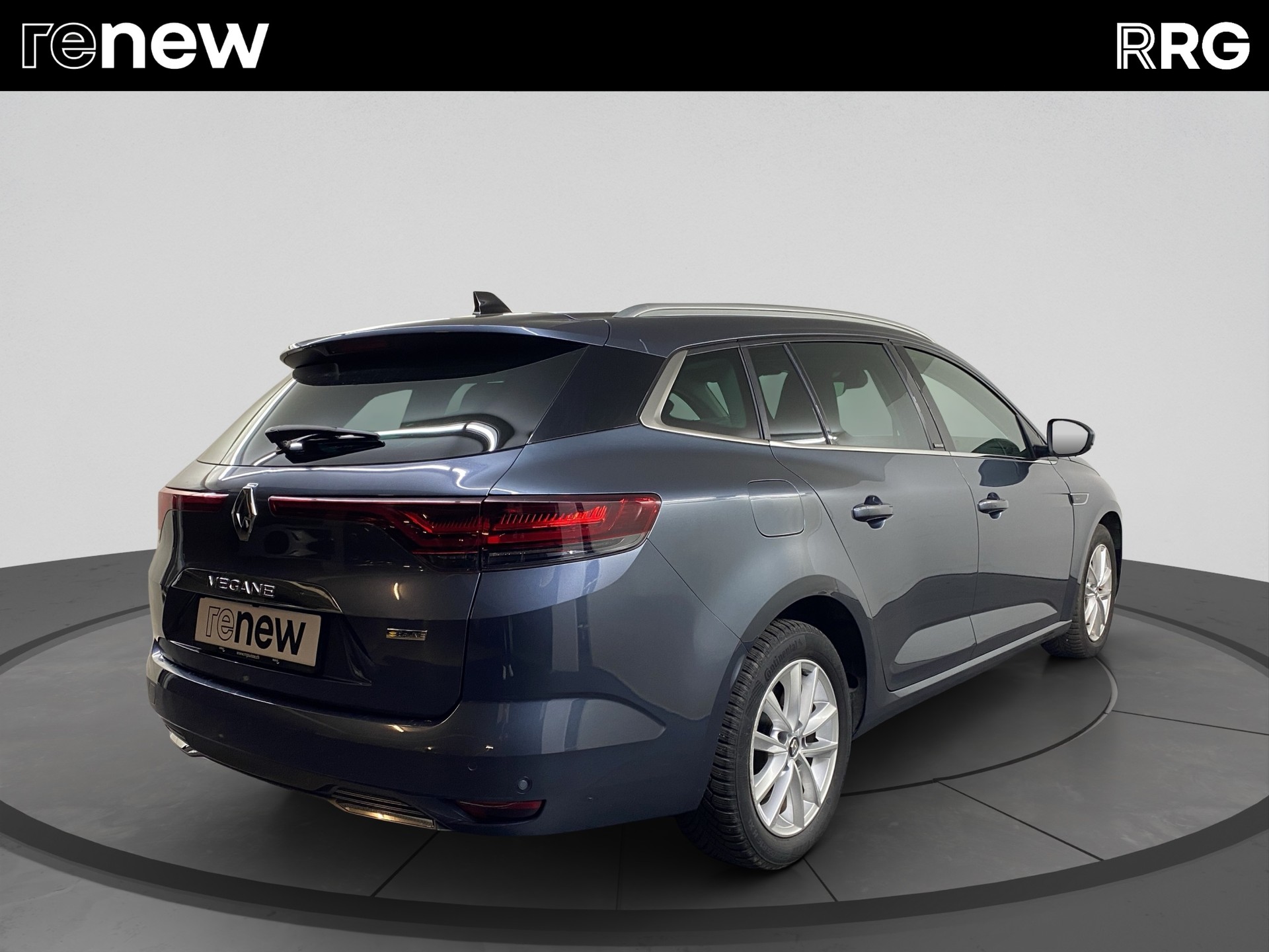RENAULT Mégane Grandtour 1.6 E-Tech R.S. Line-image-28