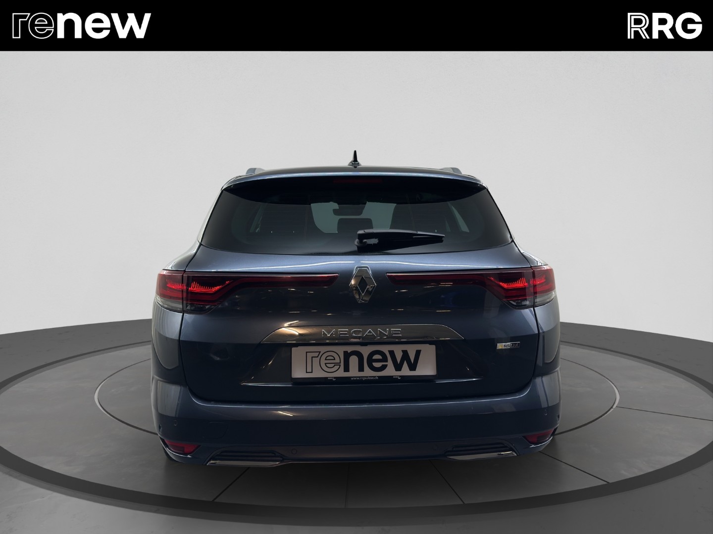 RENAULT Mégane Grandtour 1.6 E-Tech R.S. Line-showroom-element-3