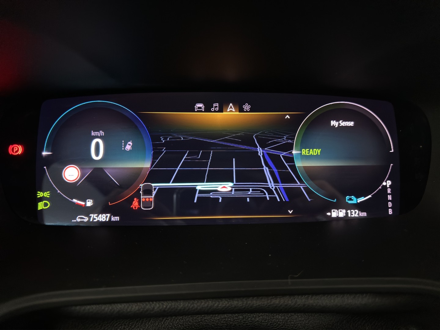 RENAULT Mégane Grandtour 1.6 E-Tech R.S. Line-image-15
