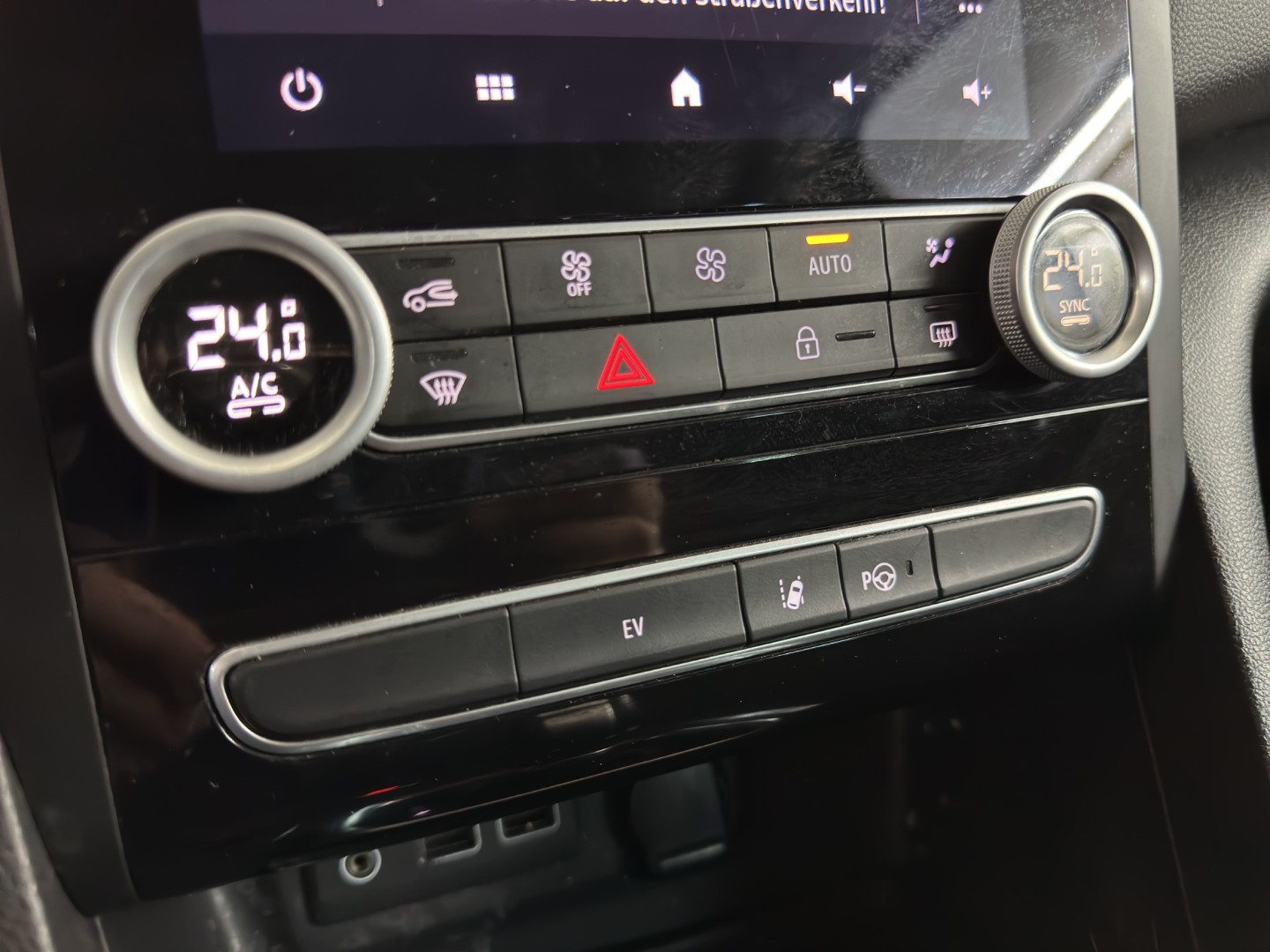 RENAULT Mégane Grandtour 1.6 E-Tech R.S. Line-image-20