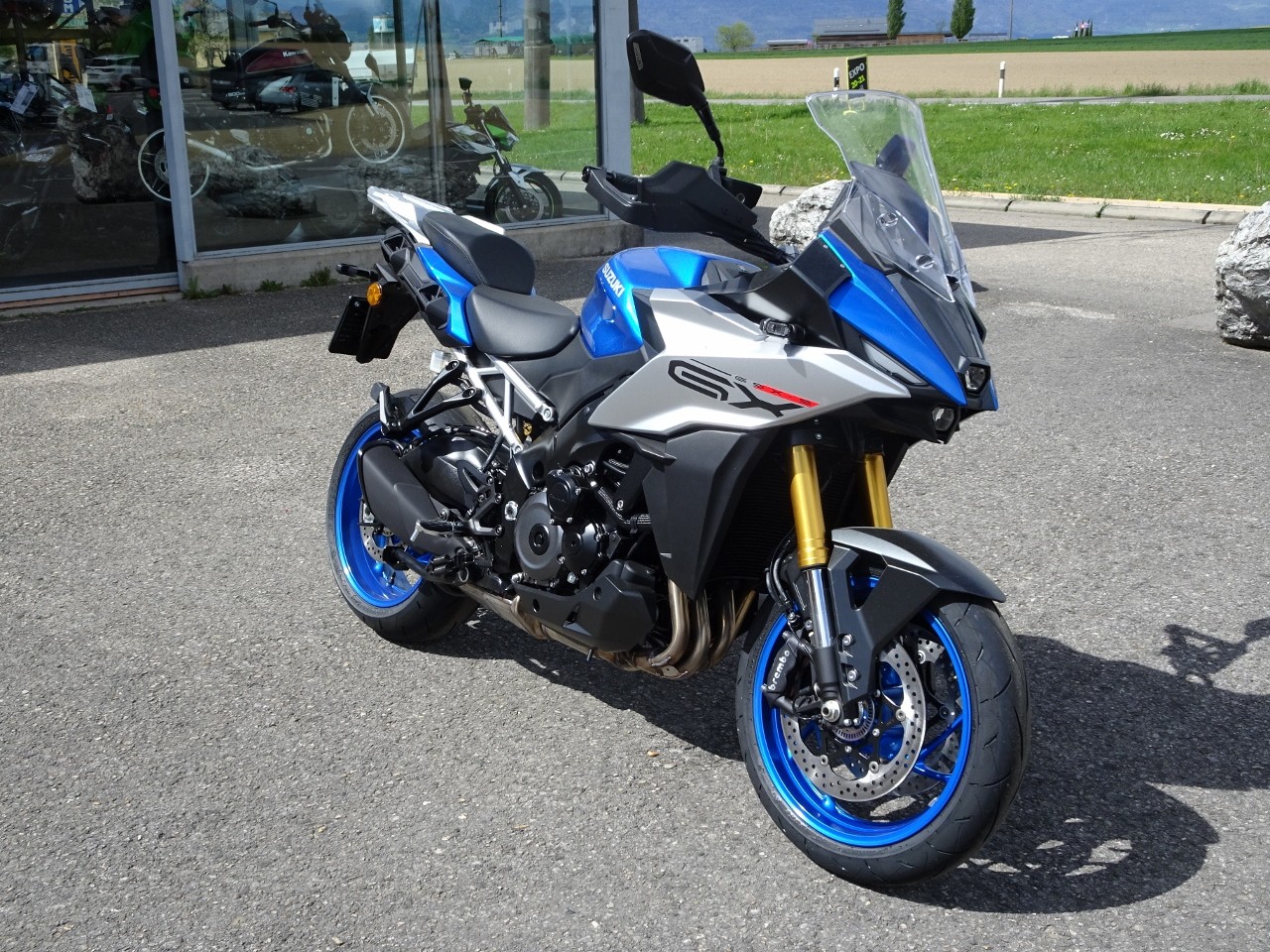 SUZUKI GSX-S 1000 GX Travel-image-1