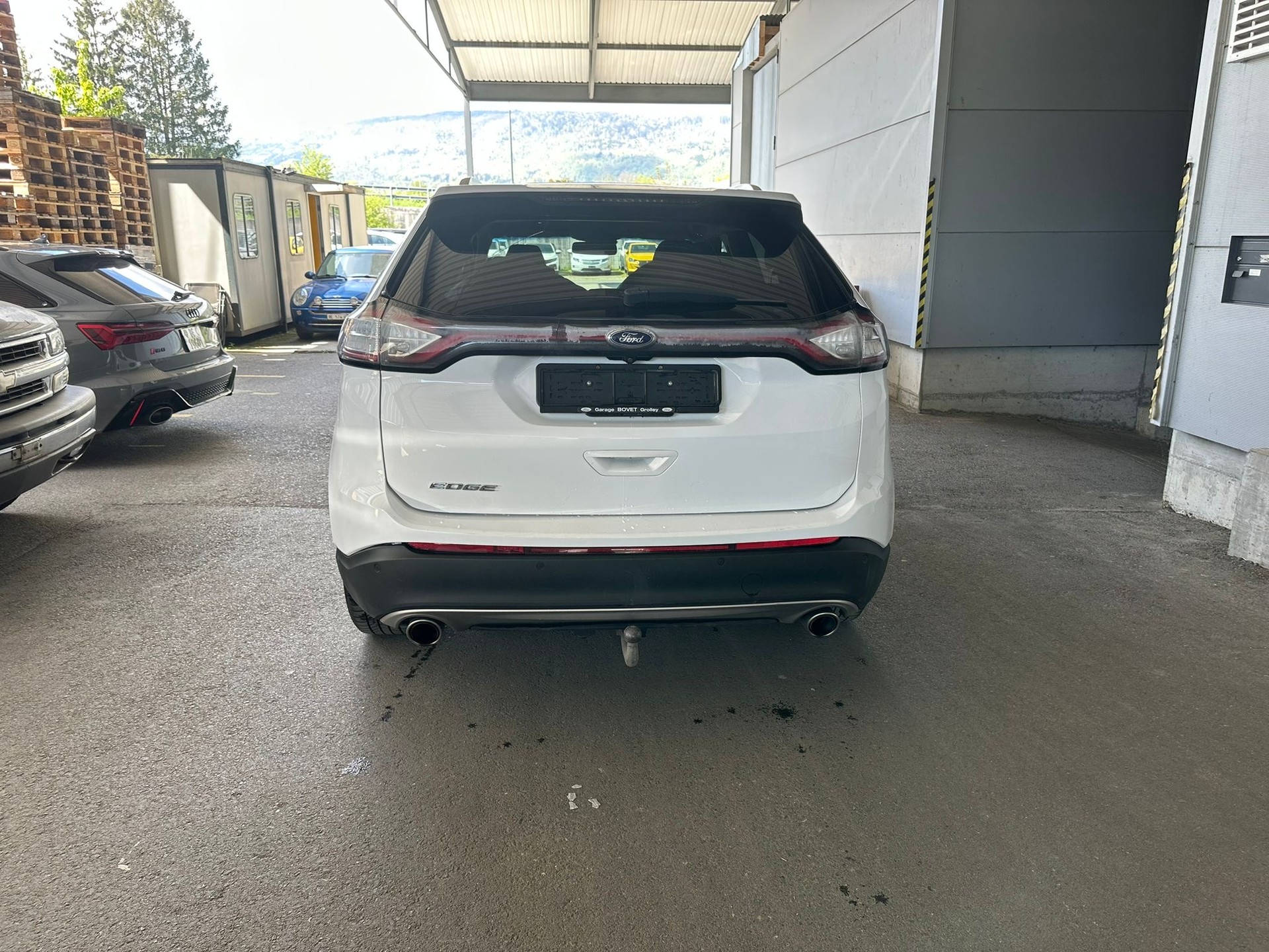 FORD Edge 2.0 TDCi Trend 4WD-image-3