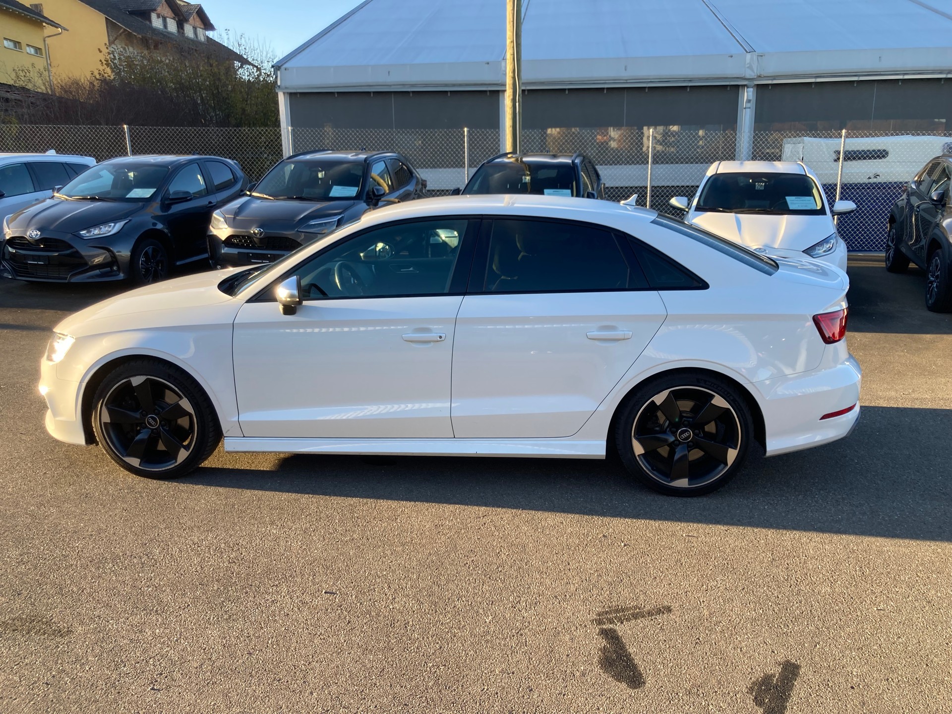 AUDI S3 Limousine 2.0 TFSI quattro-image-7