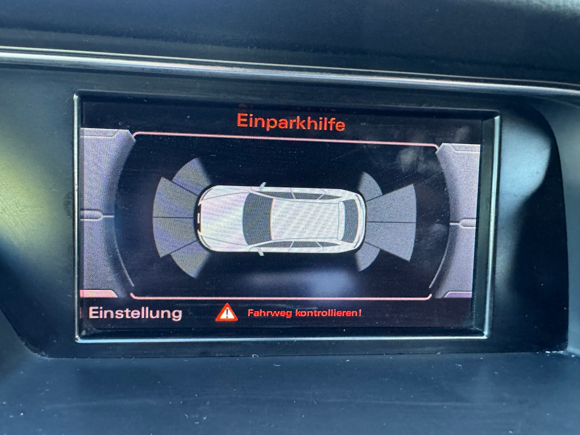 AUDI A4 Avant 2.0 TDI S line Frisch ab MFK-image-12