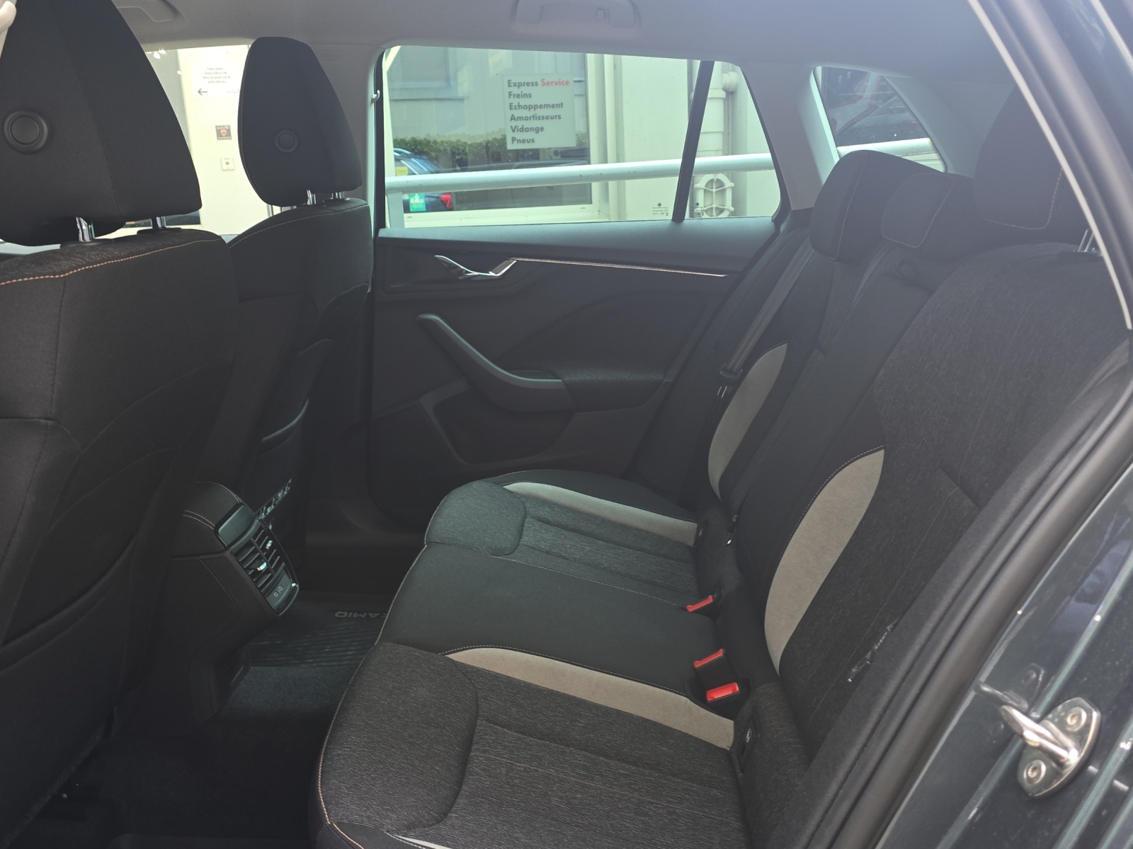 SKODA Kamiq 1.5 TSI ACT Style DSG-image-5