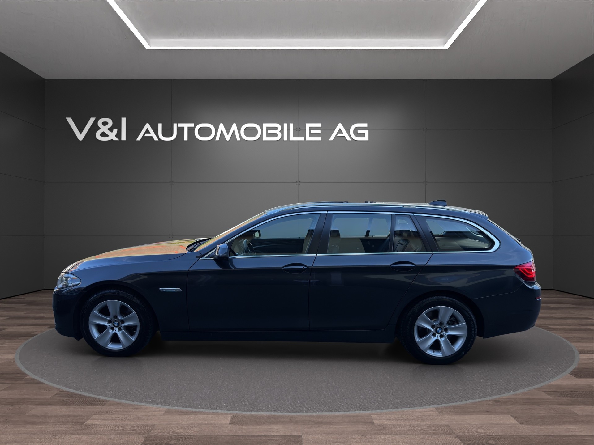 BMW 520d Touring xDrive Steptronic-image-7