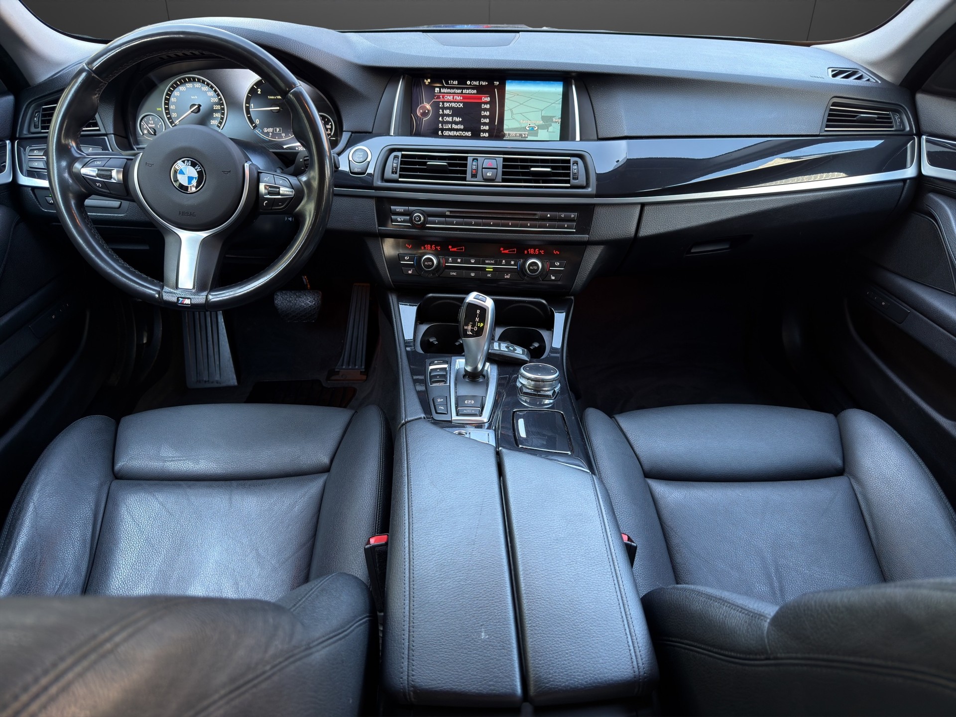 BMW 520d Touring xDrive Steptronic-image-10