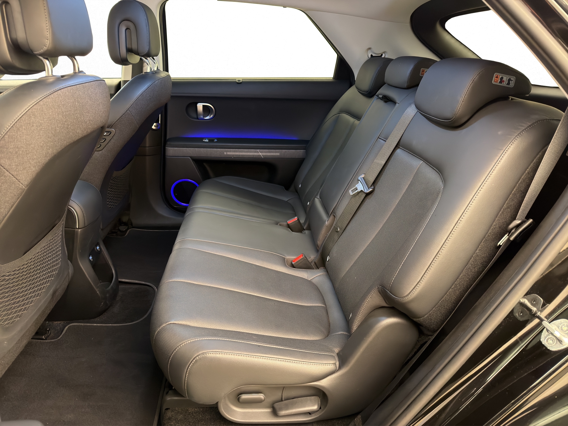 HYUNDAI Ioniq 5 First Edition 4WD-image-12