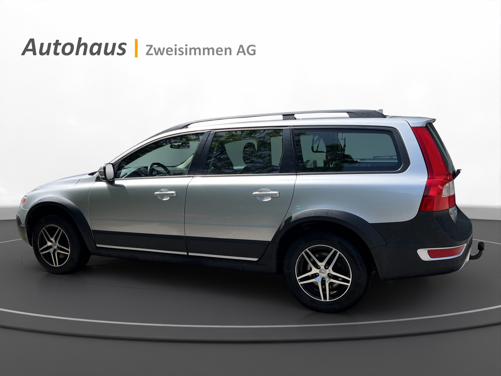 VOLVO XC70 D5 AWD Momentum Geartronic-showroom-element-2
