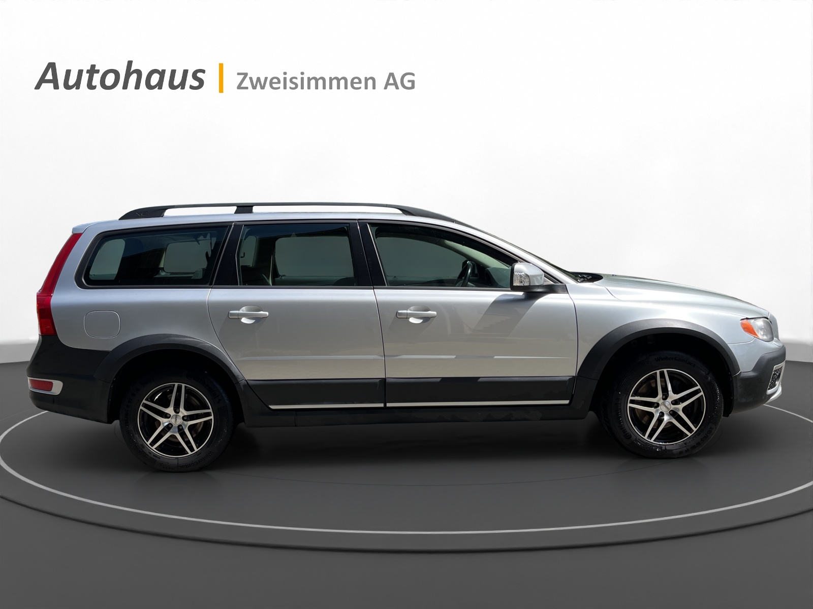 VOLVO XC70 D5 AWD Momentum Geartronic-image-6