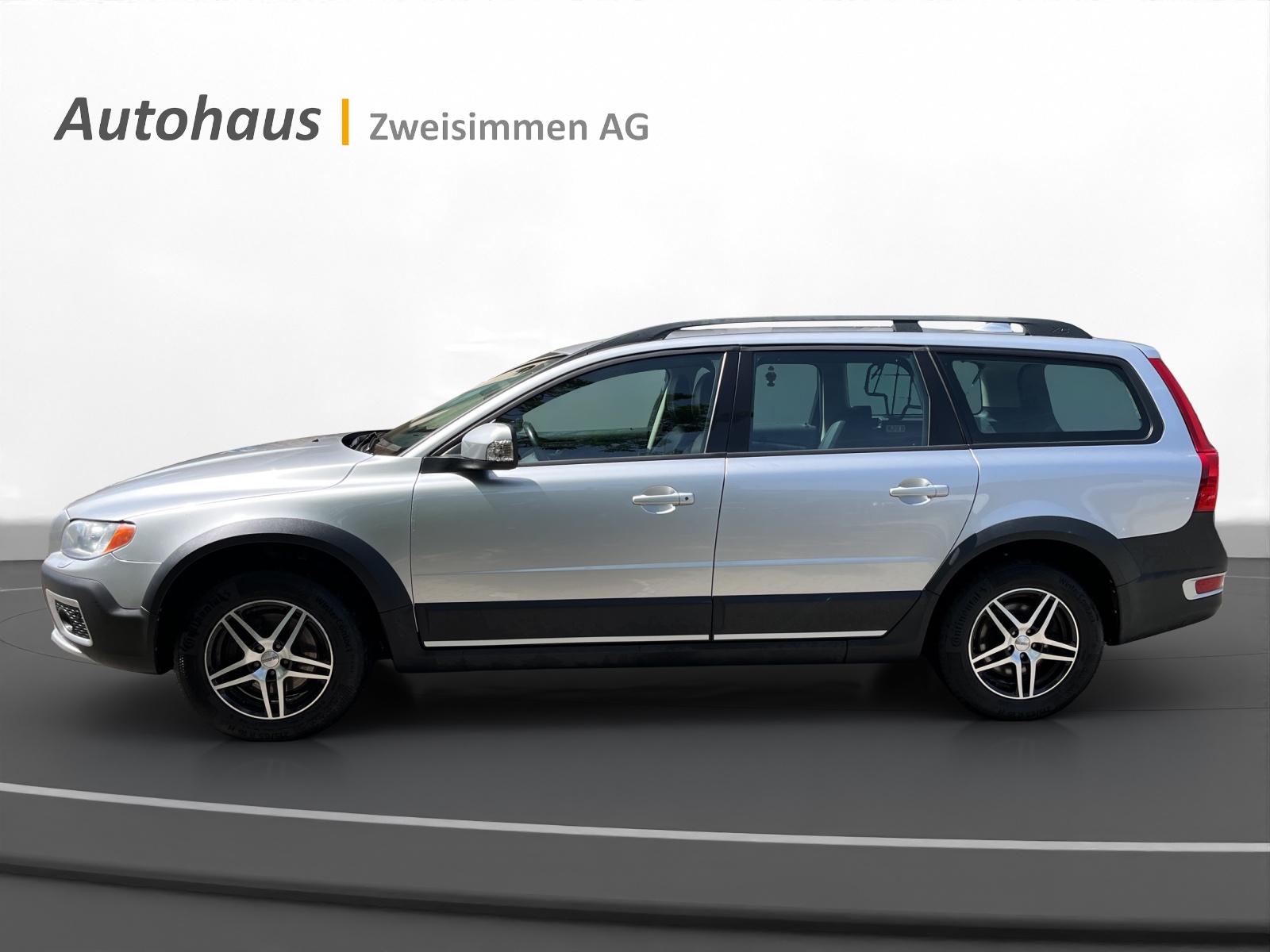 VOLVO XC70 D5 AWD Momentum Geartronic-showroom-element-1