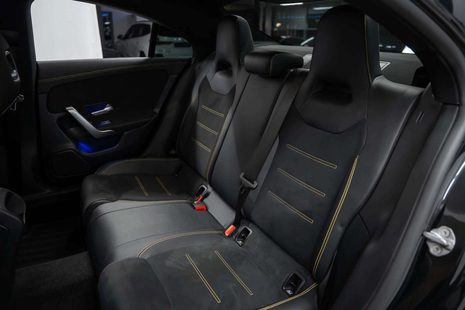 MERCEDES-BENZ CLA 45 S AMG 4Matic+ 8G-DCT *Aerodynamik*AMG-Drivers*Panorama*Burmester3D*-image-15