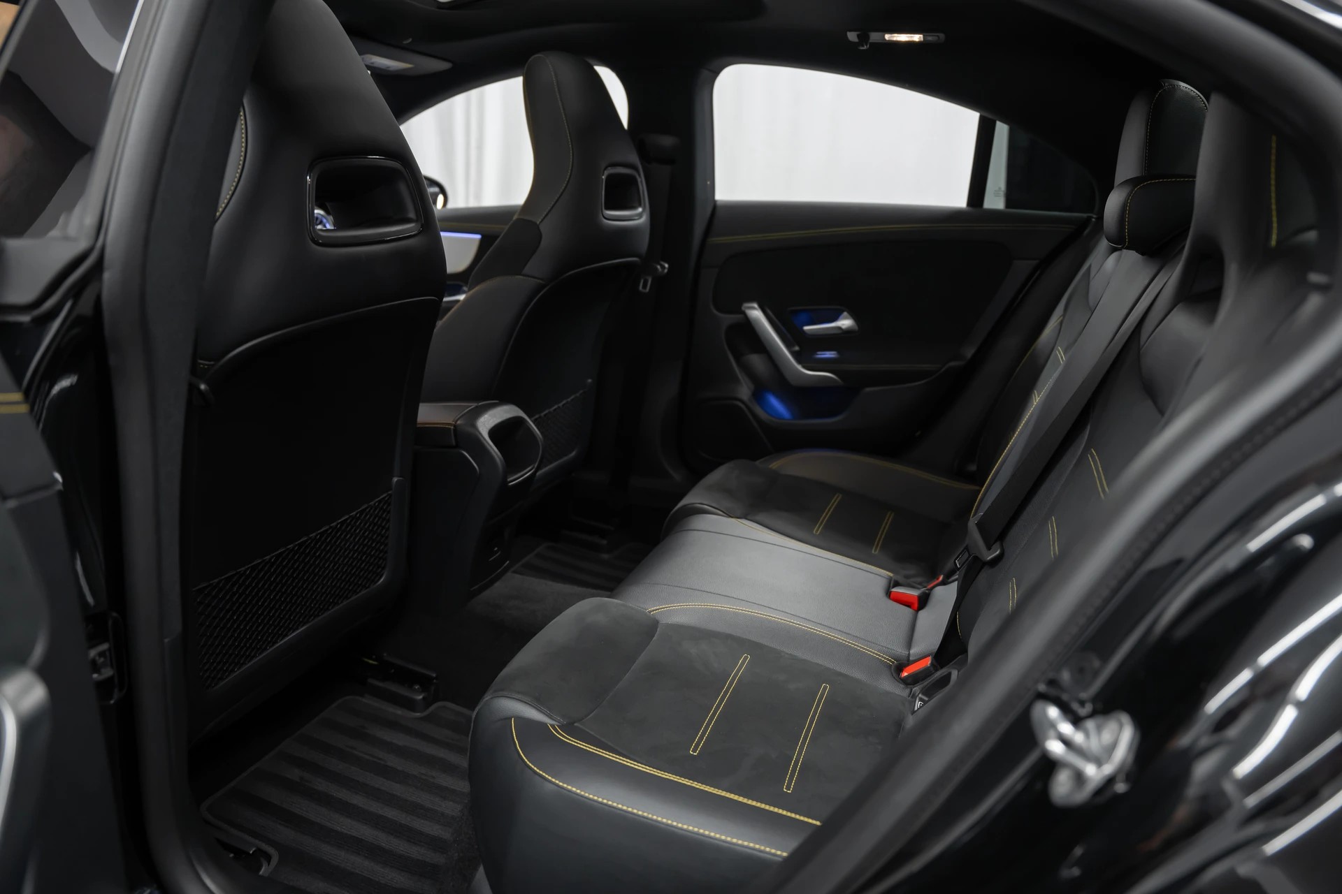 MERCEDES-BENZ CLA 45 S AMG 4Matic+ 8G-DCT *Aerodynamik*AMG-Drivers*Panorama*Burmester3D*-image-14