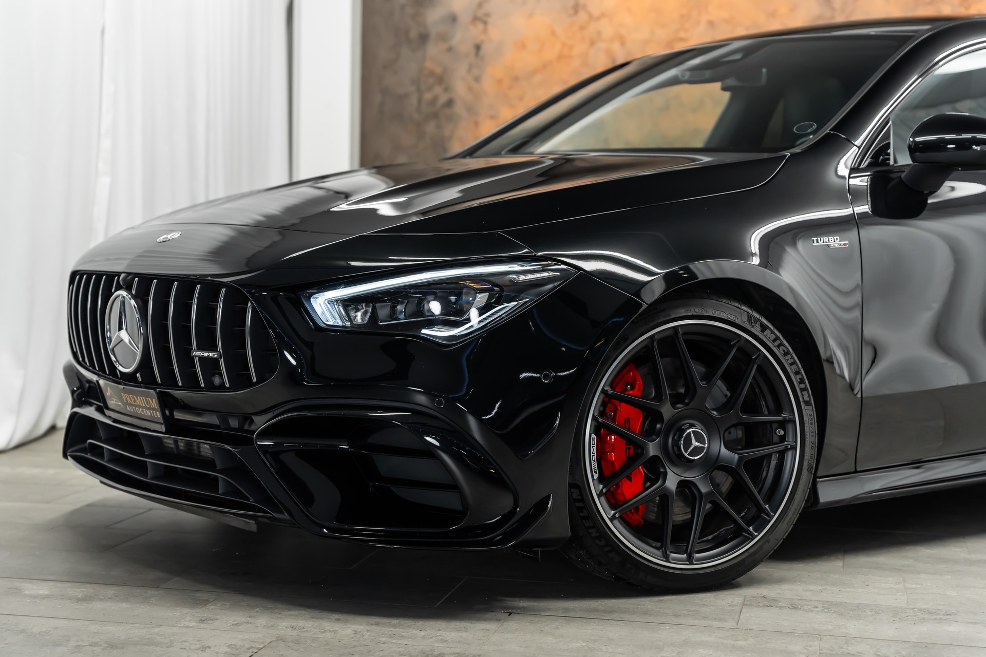 MERCEDES-BENZ CLA 45 S AMG 4Matic+ 8G-DCT *Aerodynamik*AMG-Drivers*Night-Paket*Panorama*-showroom-element-1