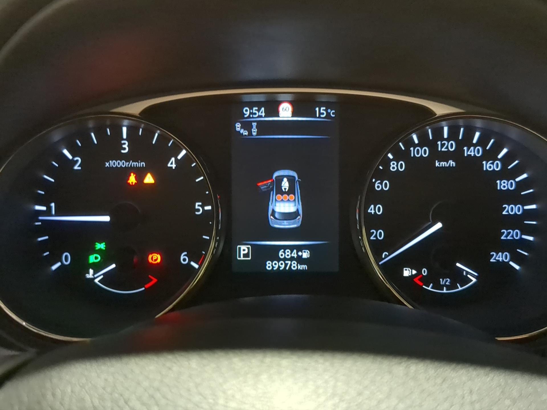NISSAN X-Trail 1.6 dCi tekna Xtronic CVT-image-10