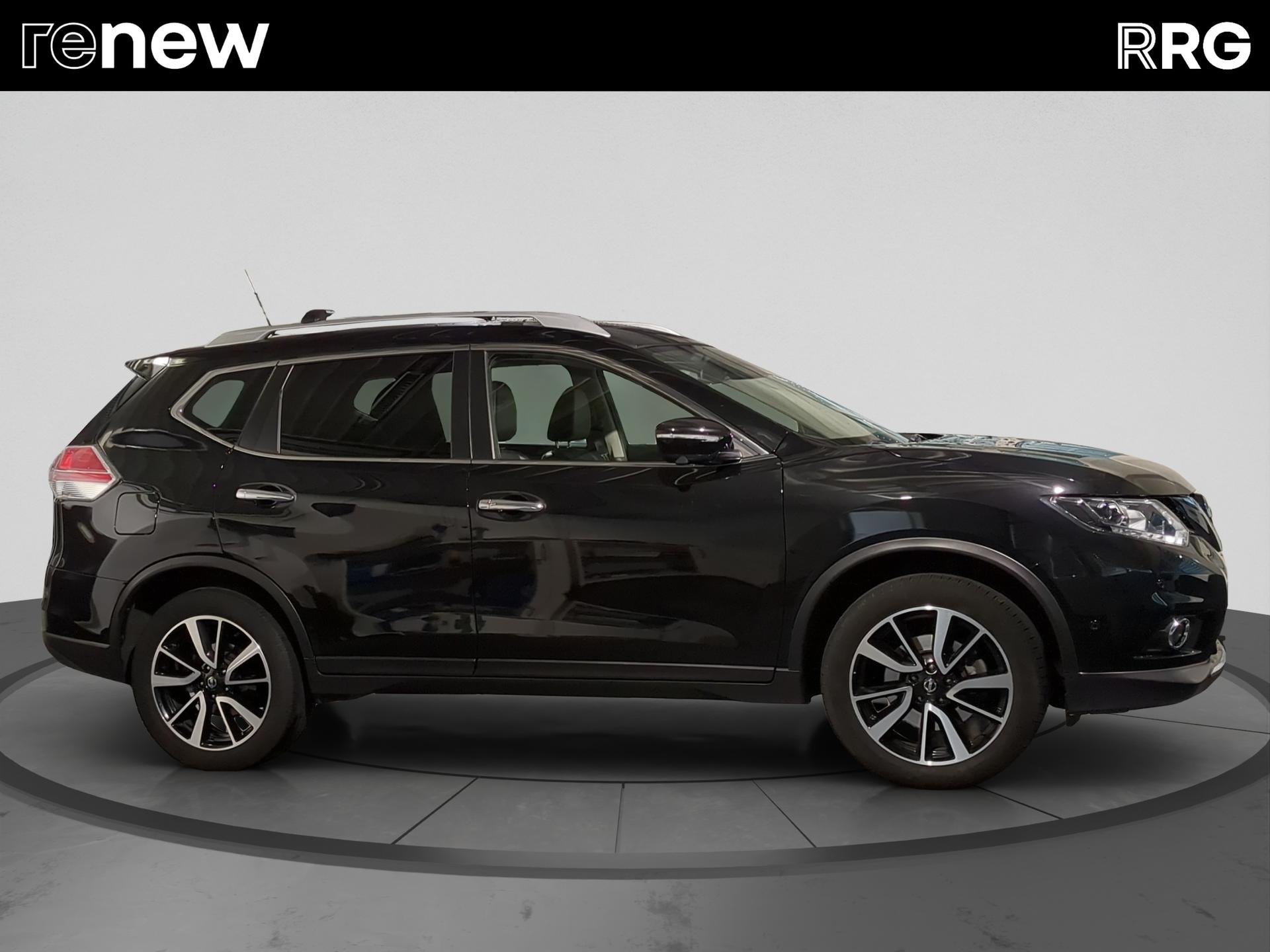 NISSAN X-Trail 1.6 dCi tekna Xtronic CVT-showroom-element-1