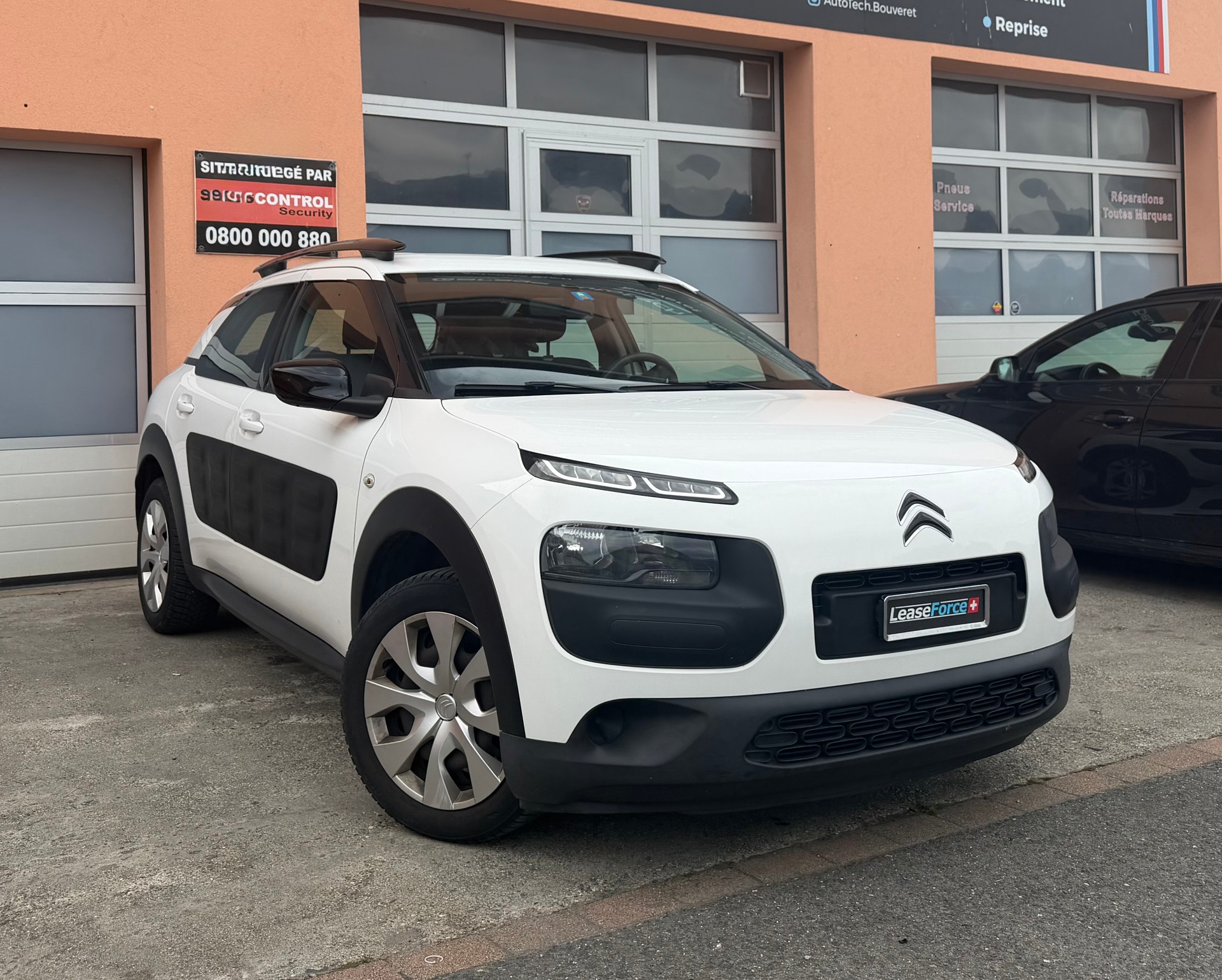 CITROEN C4 Cactus 1.2 e-VTi Shine ETG