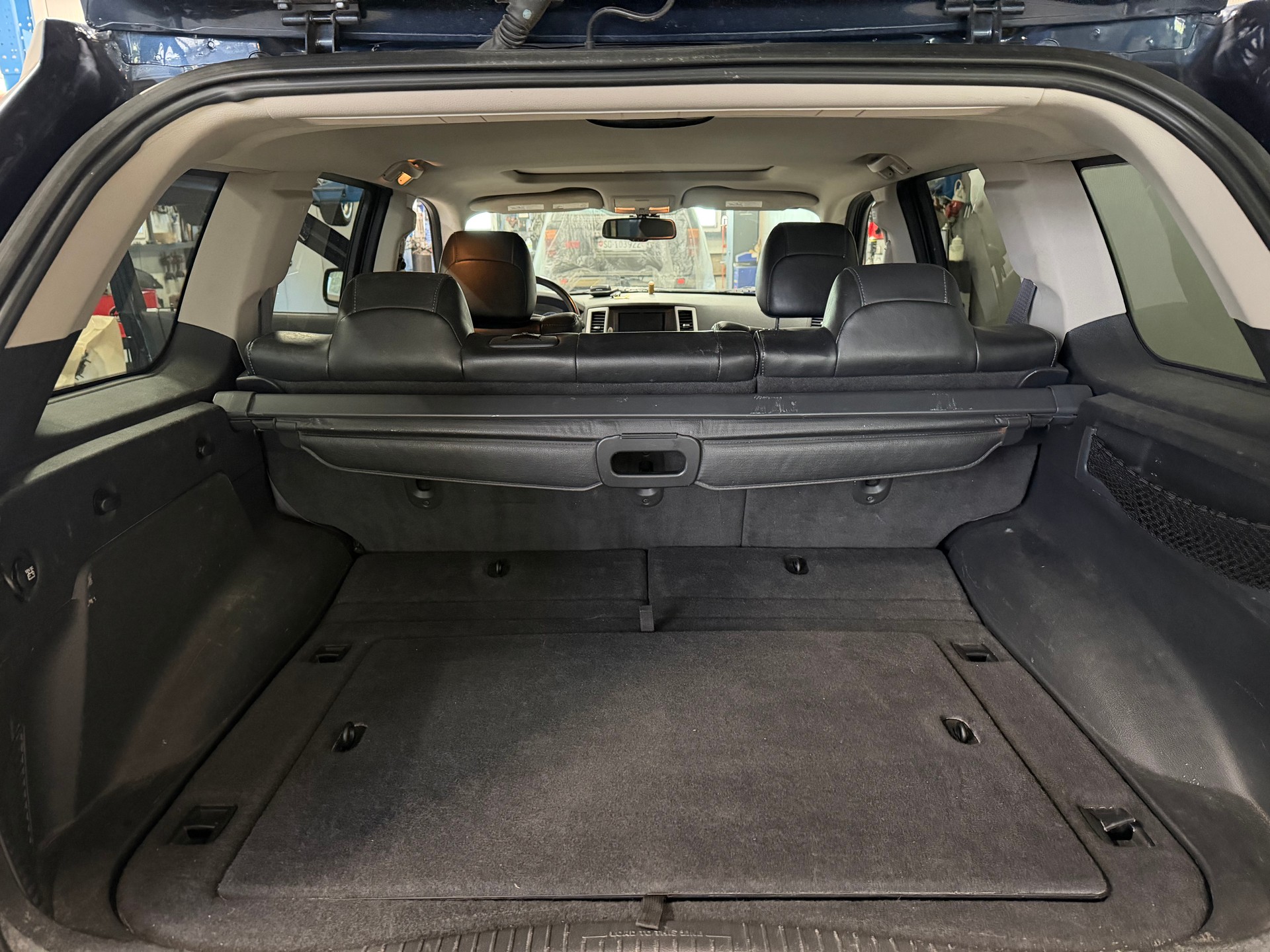 JEEP Grand Cherokee 6.1 HEMI SRT8 Automatic-image-12