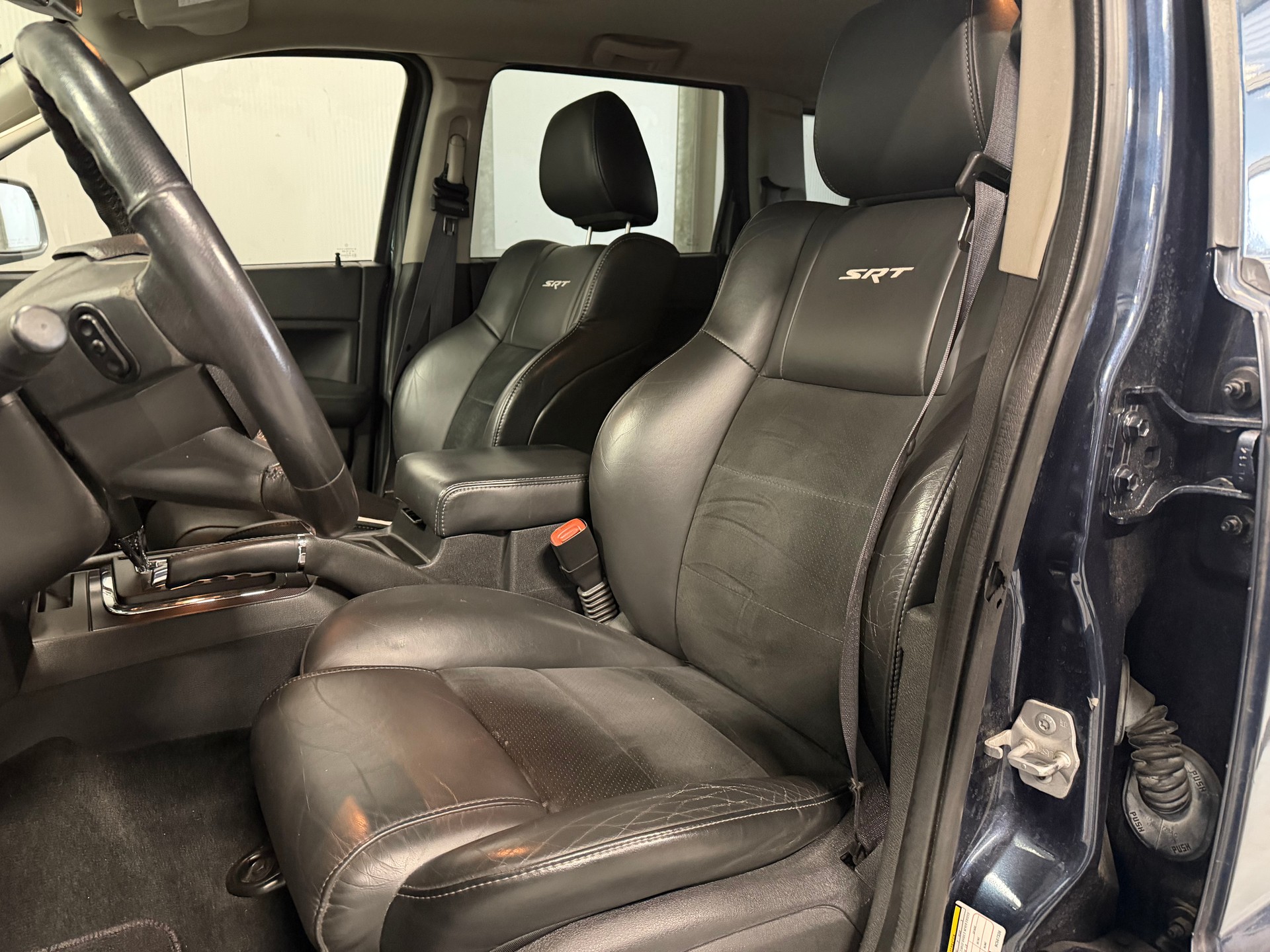 JEEP Grand Cherokee 6.1 HEMI SRT8 Automatic-image-11