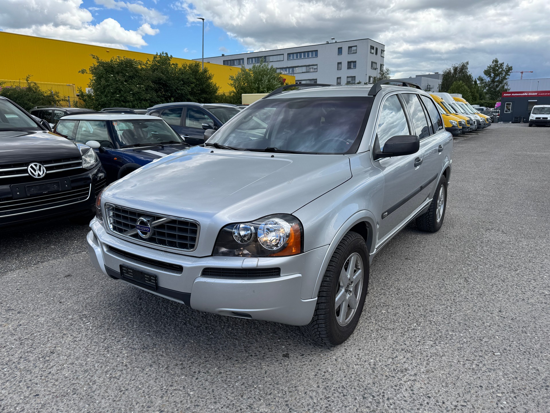 VOLVO XC90 2.5T AWD Geartronic-image-2