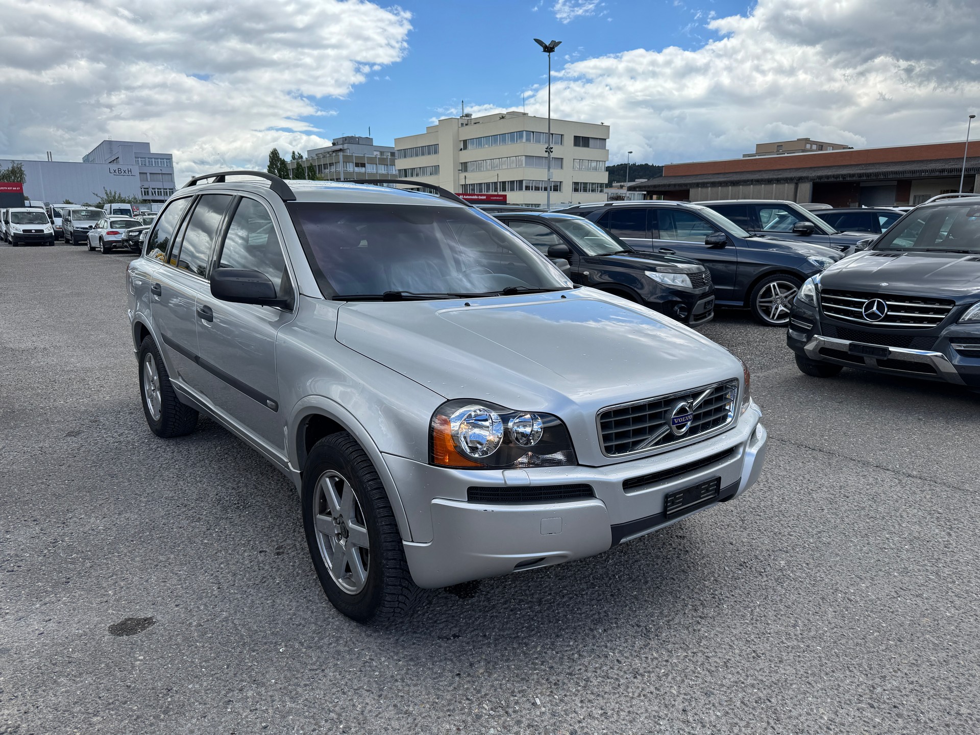 VOLVO XC90 2.5T AWD Geartronic-image-1