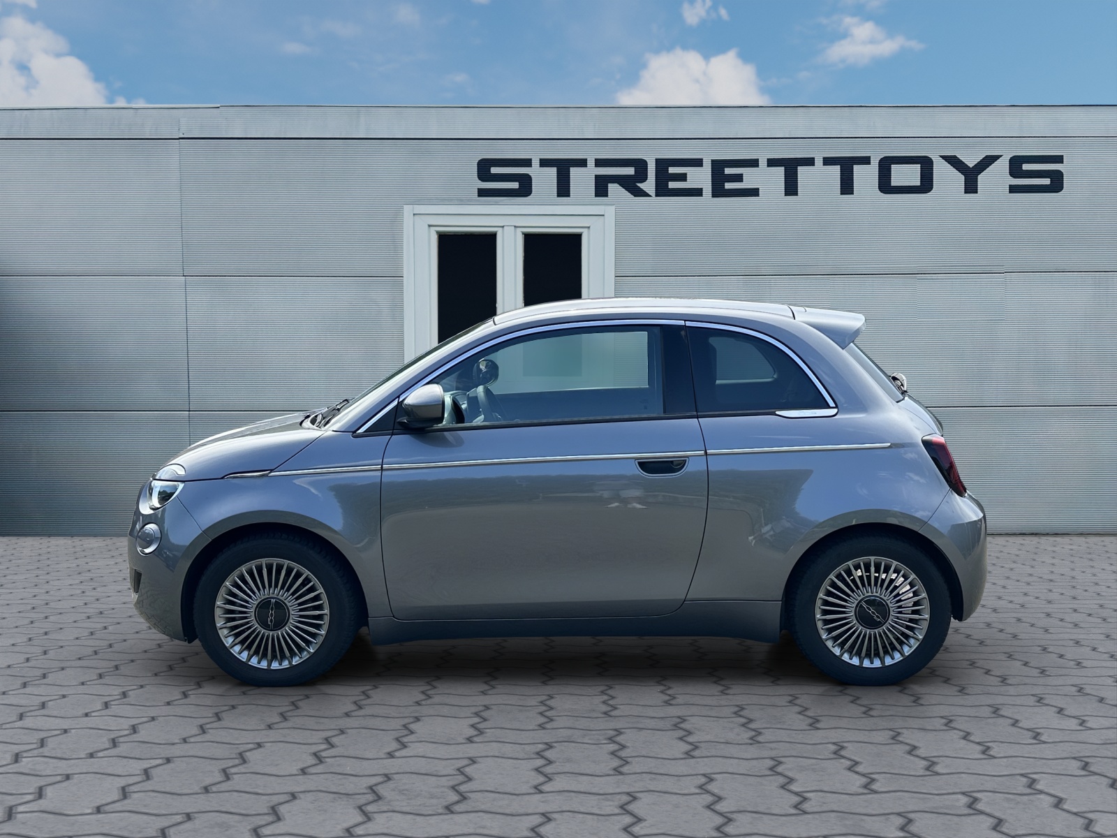 FIAT 500 electric 87 kW Cult-image-1