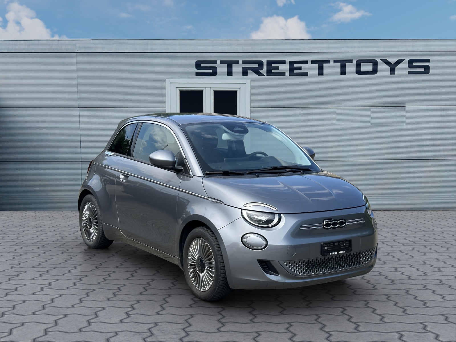 FIAT 500 electric 87 kW Cult-image-5