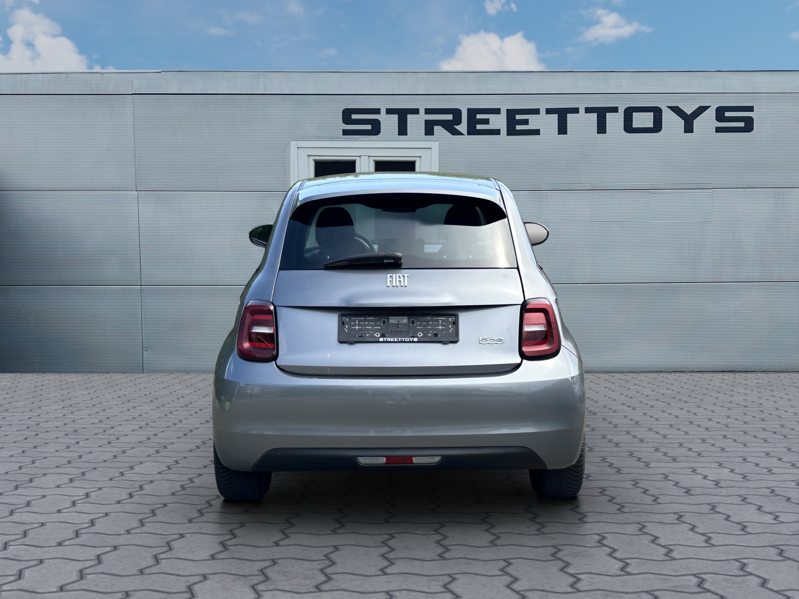 FIAT 500 electric 87 kW Cult-image-3