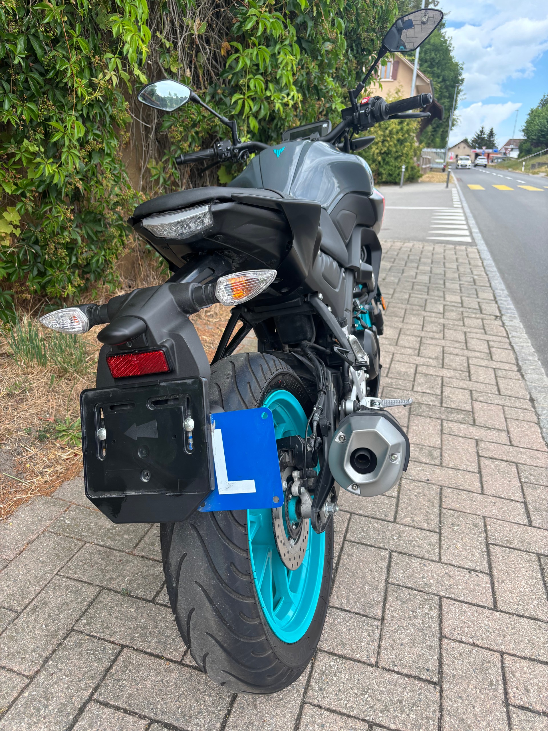 YAMAHA MT-125 ABS-image-8