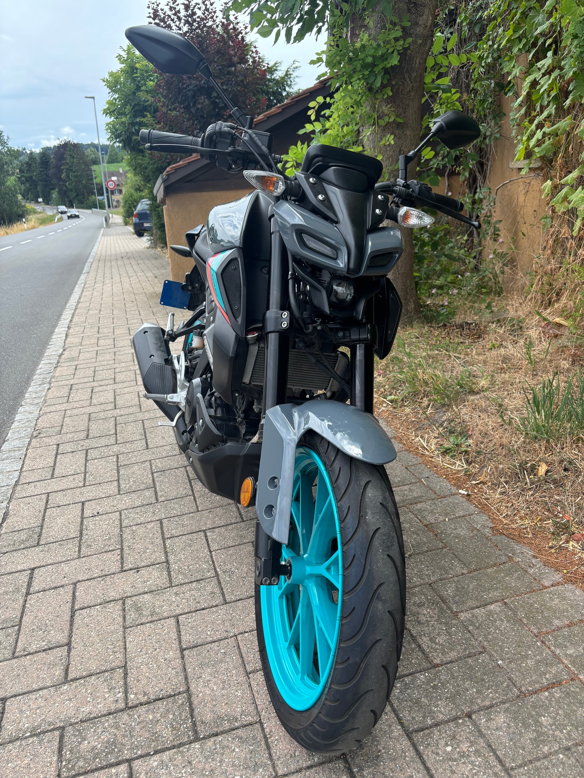 YAMAHA MT-125 ABS-image-2