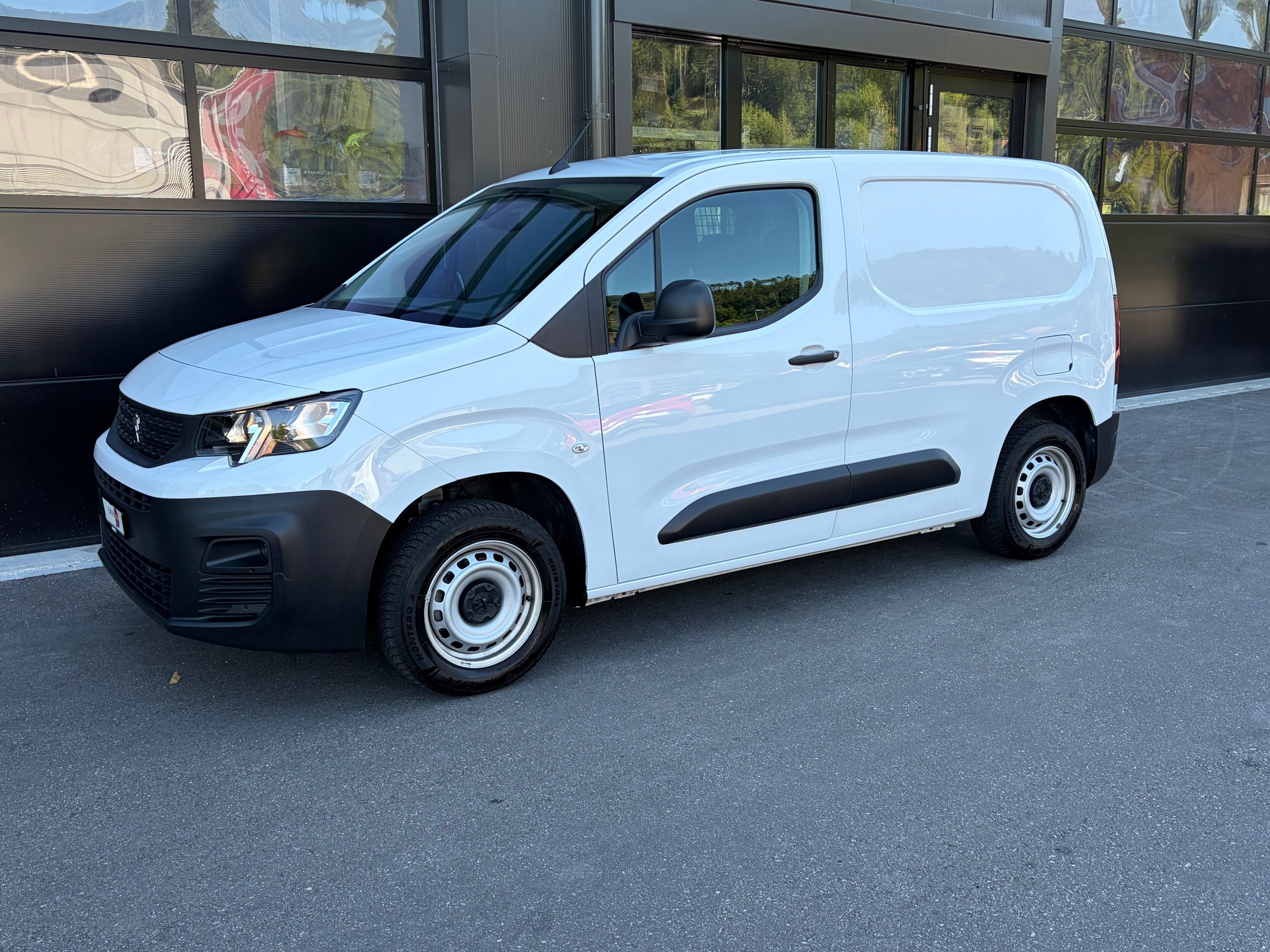 PEUGEOT Partner 1.5 Blue HDi s/s Premium 650kg-image-4