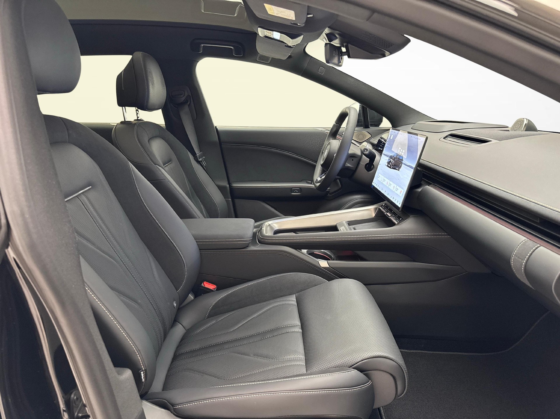 ZEEKR 7GT Privilege AWD-image-9