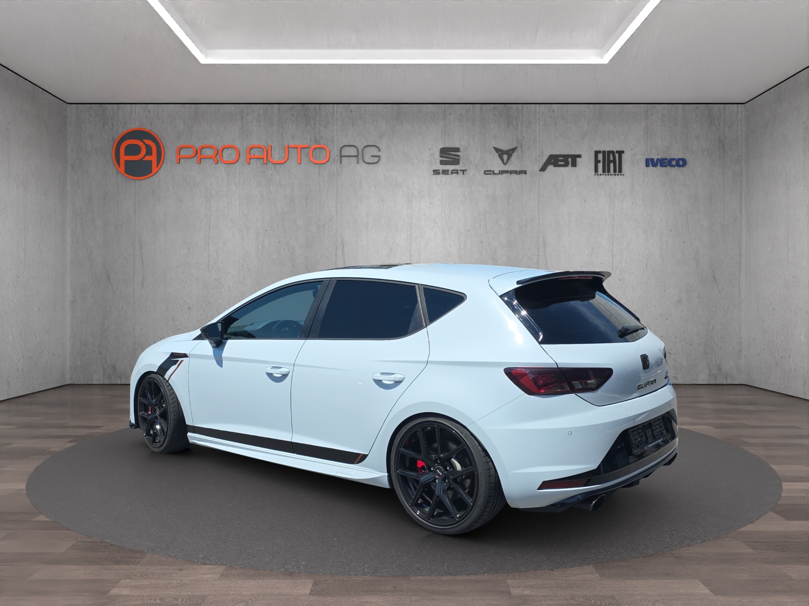 SEAT Leon 2.0 TSI Cupra 290 DSG-showroom-element-2