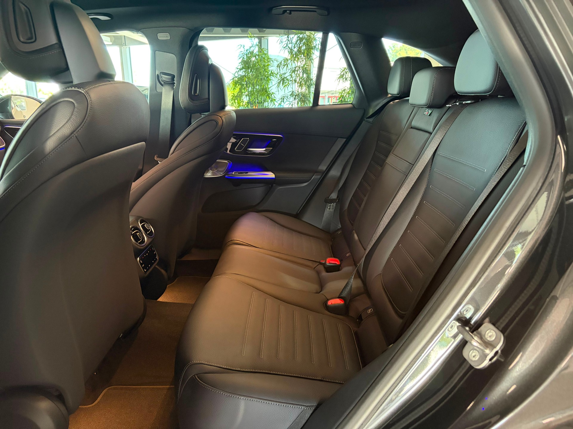 MERCEDES-BENZ GLC 53 AMG 4Matic+ 9G-Tronic-image-8