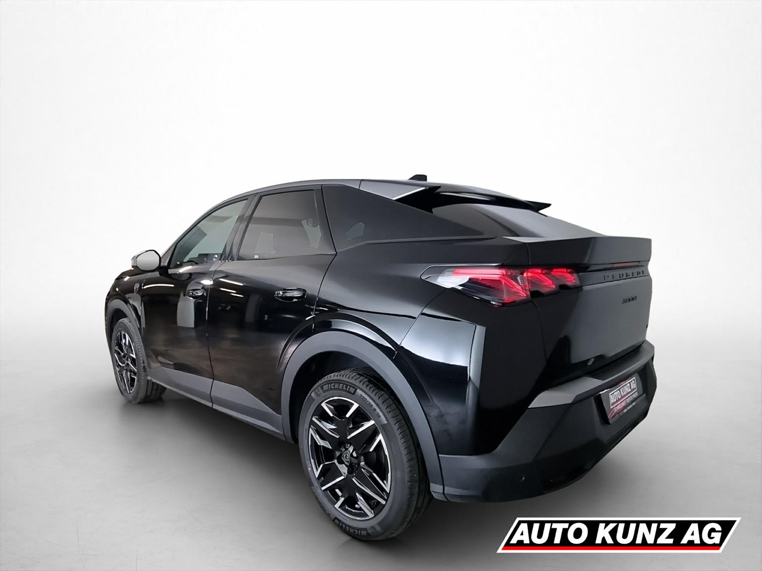 PEUGEOT 3008 145 Hybrid GT Automat-showroom-element-3