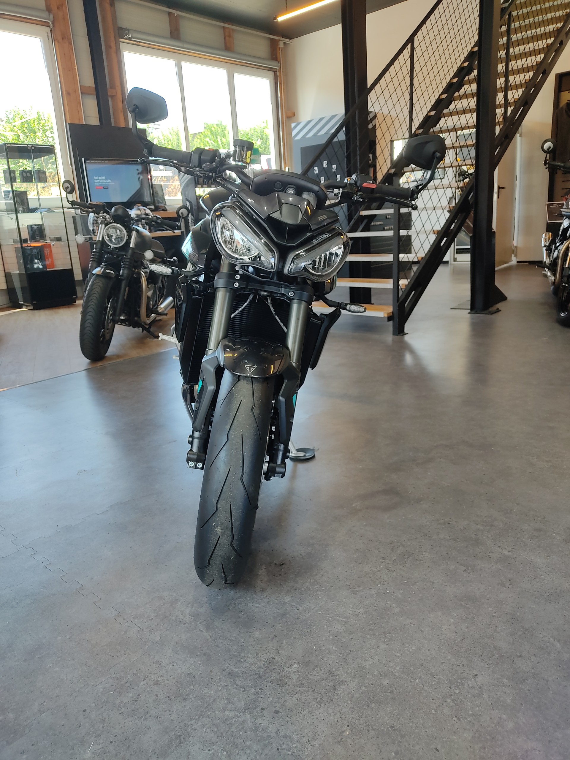 TRIUMPH Street Triple 765 RS-image-3