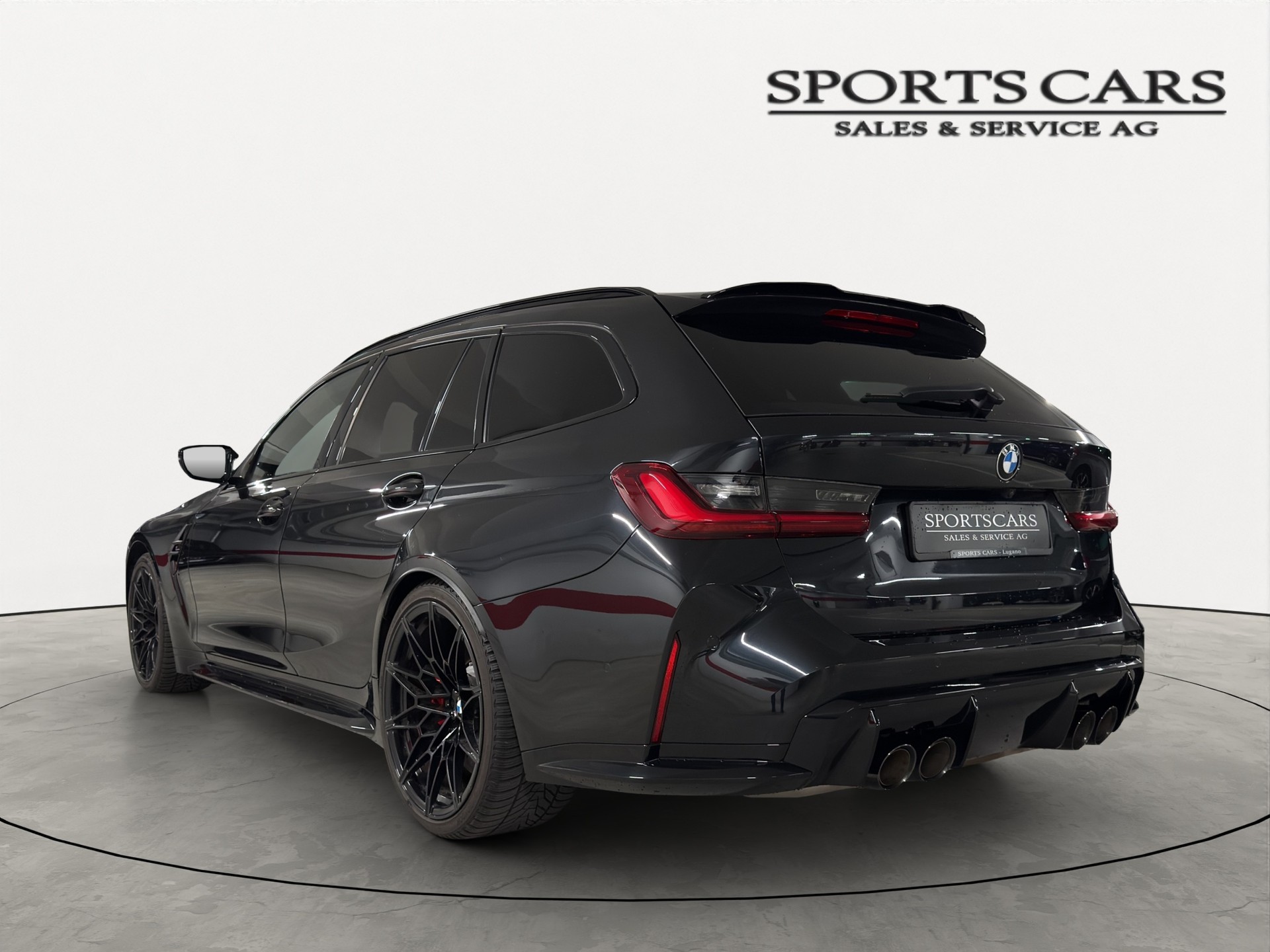 BMW M3 Touring xDrive Competition M-image-4