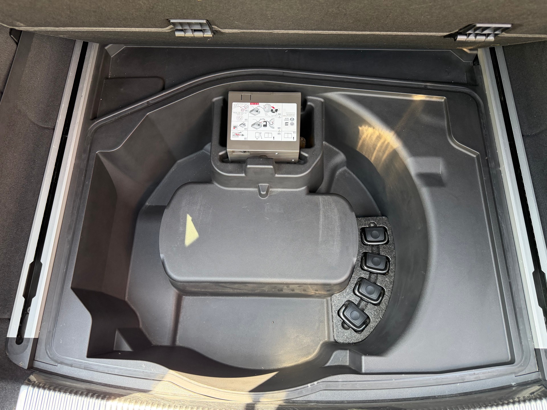AUDI A6 Avant 3.0 TDI V6 quattro S-tronic-image-26