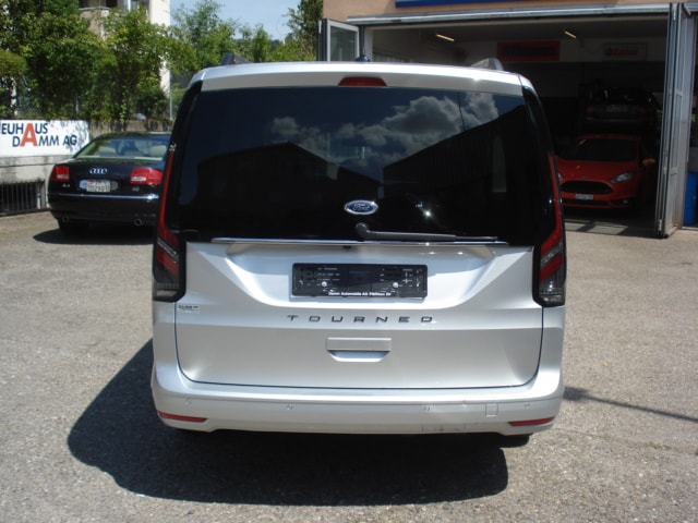 FORD Grand Tourneo Connect 2.0 EcoBlue Titanium Automat-showroom-element-2