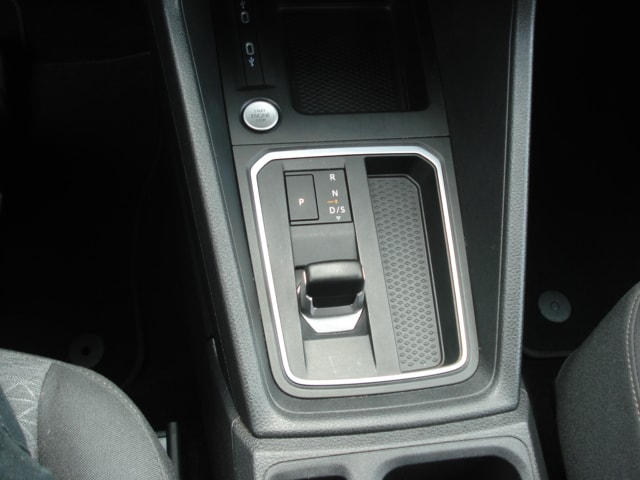 FORD Grand Tourneo Connect 2.0 EcoBlue Titanium Automat-image-12
